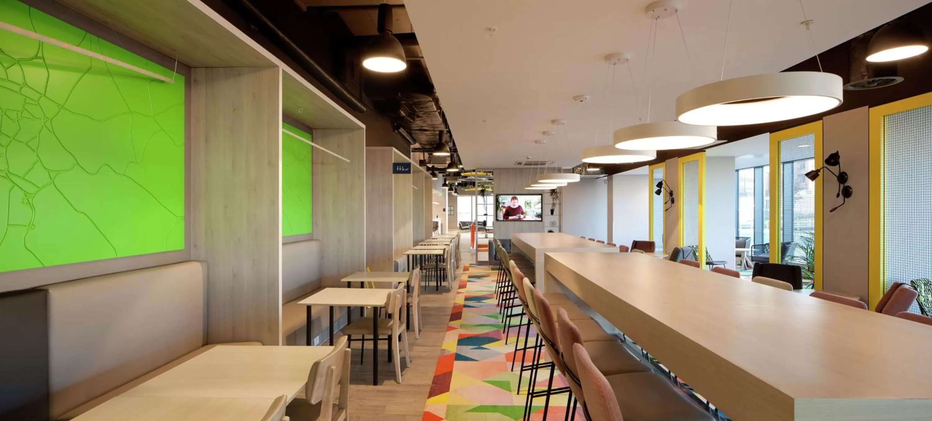 Restaurant/places to eat in Hampton By Hilton Leeds City Centre