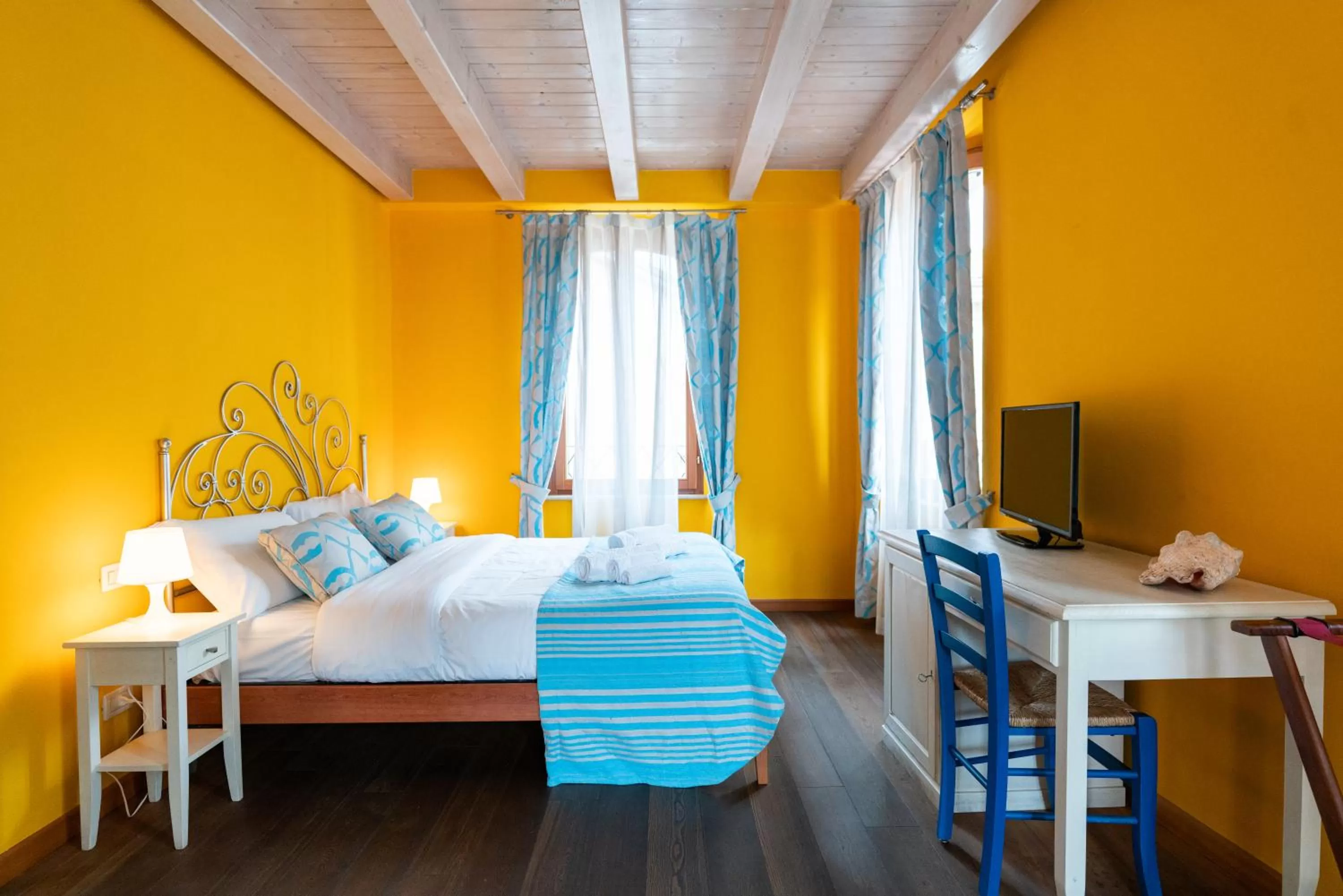 Bed in Gemma Rentals