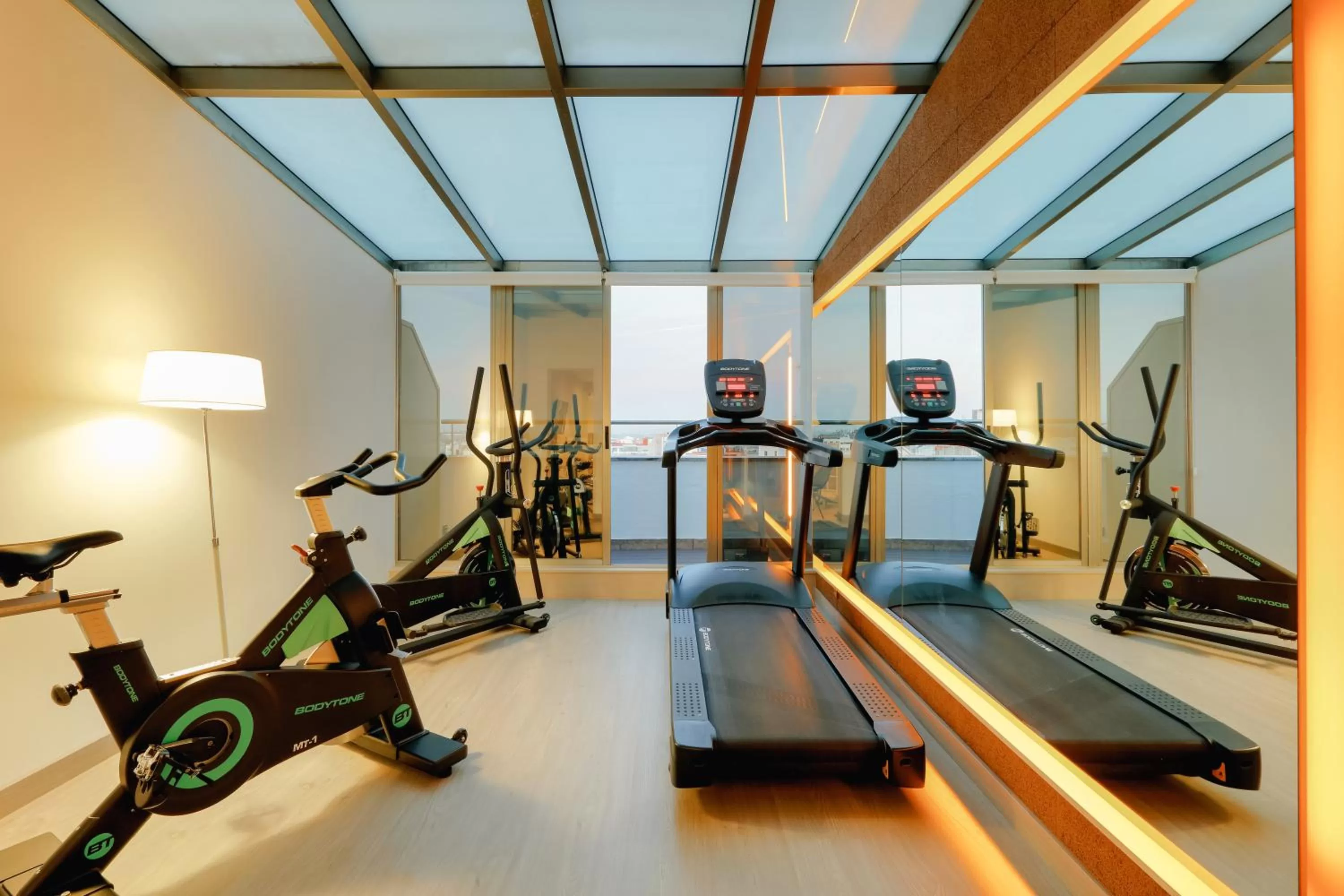 Fitness centre/facilities in Hesperia A Coruña Centro