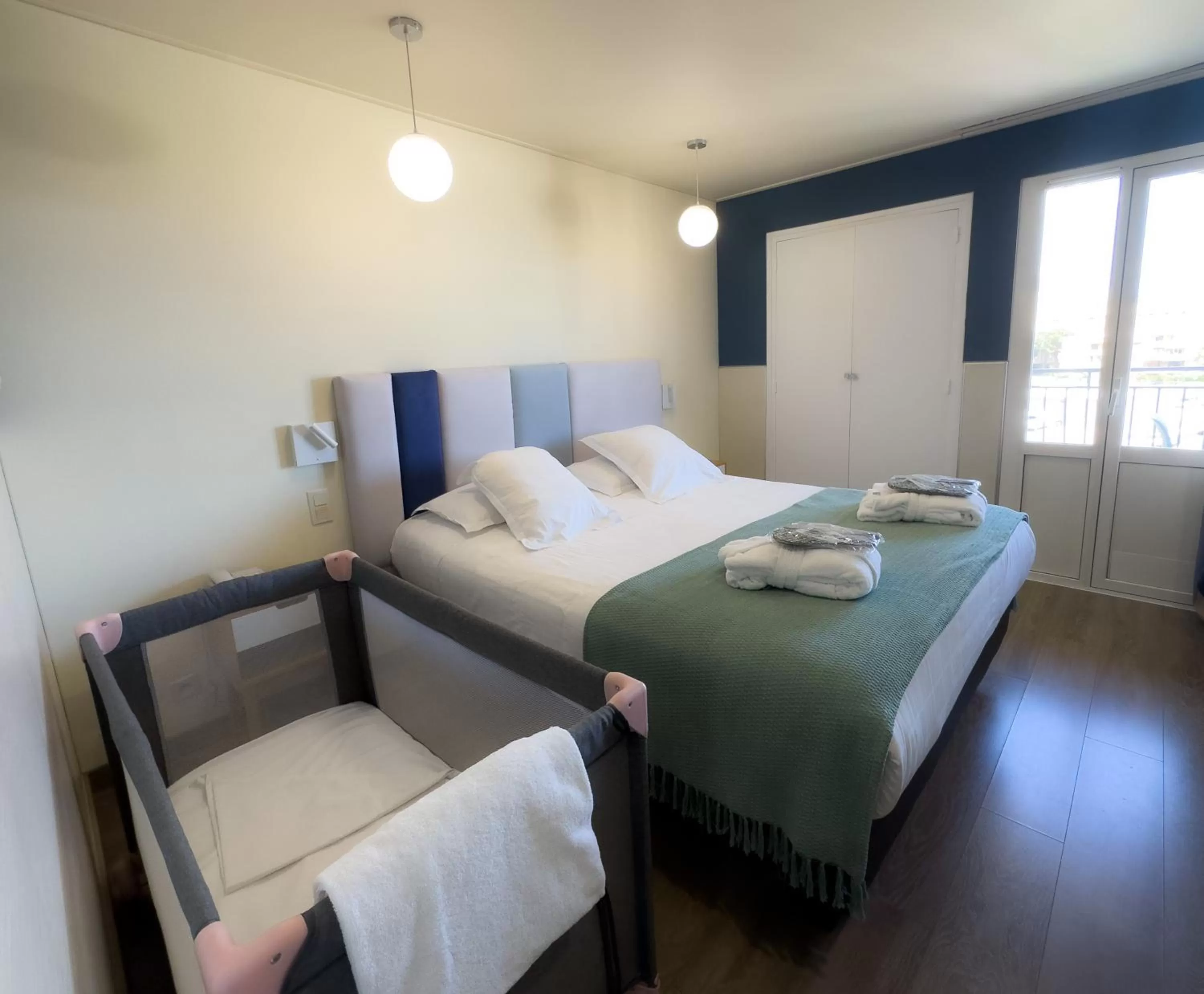 Bed in Ostella Spa & Resort