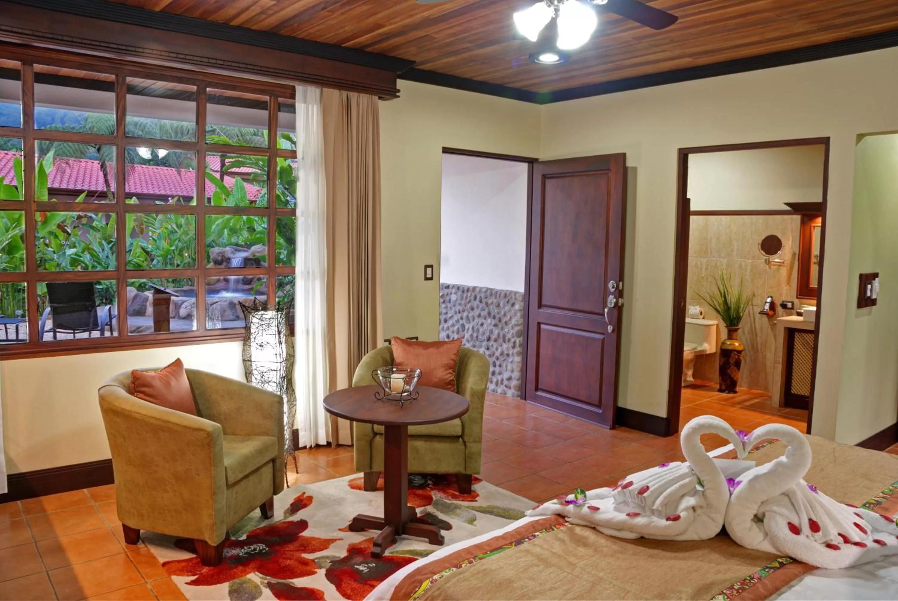 Living room in Volcano Lodge, Hotel & Thermal Experience