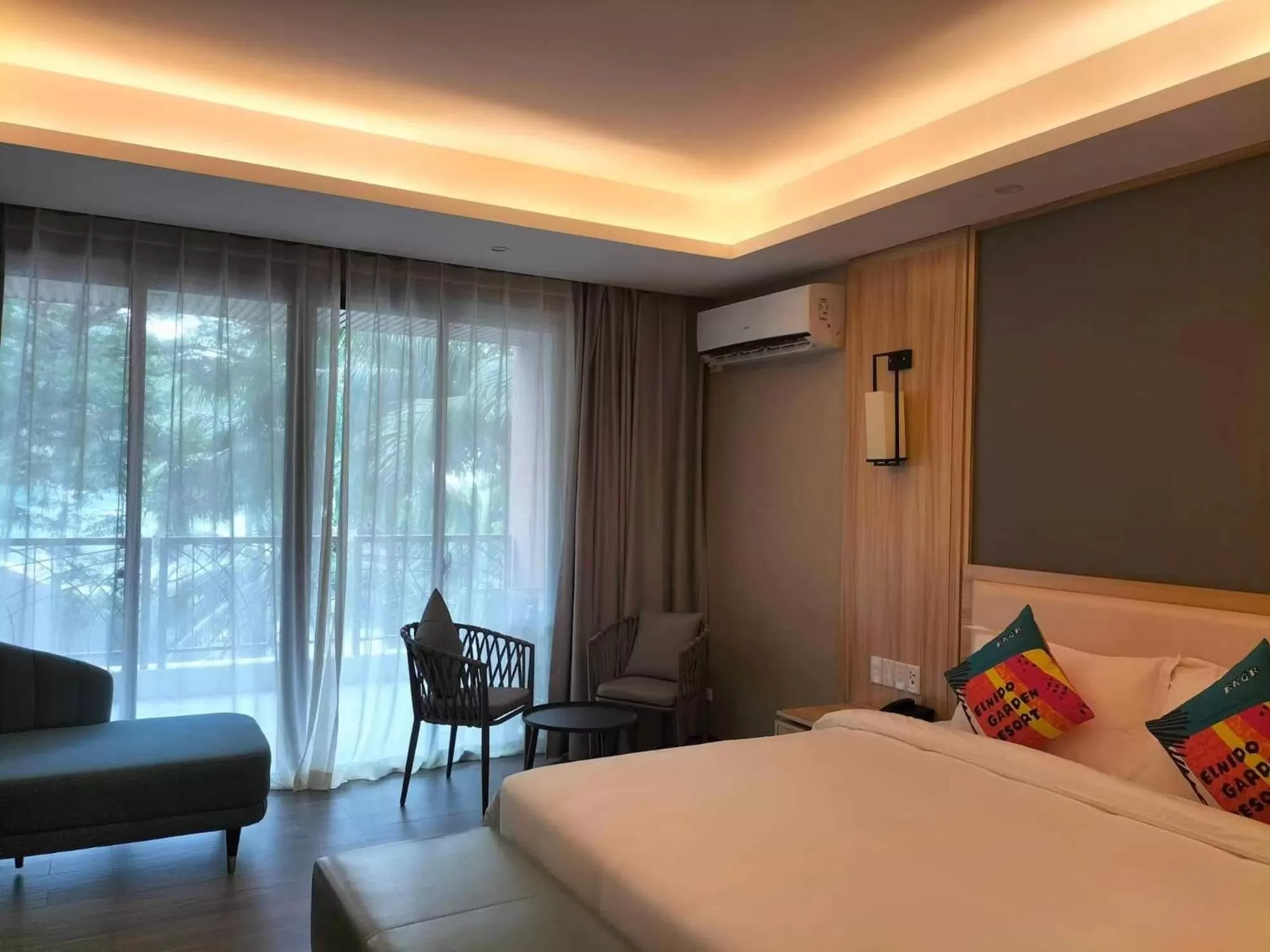 Bed in El Nido Garden Resort