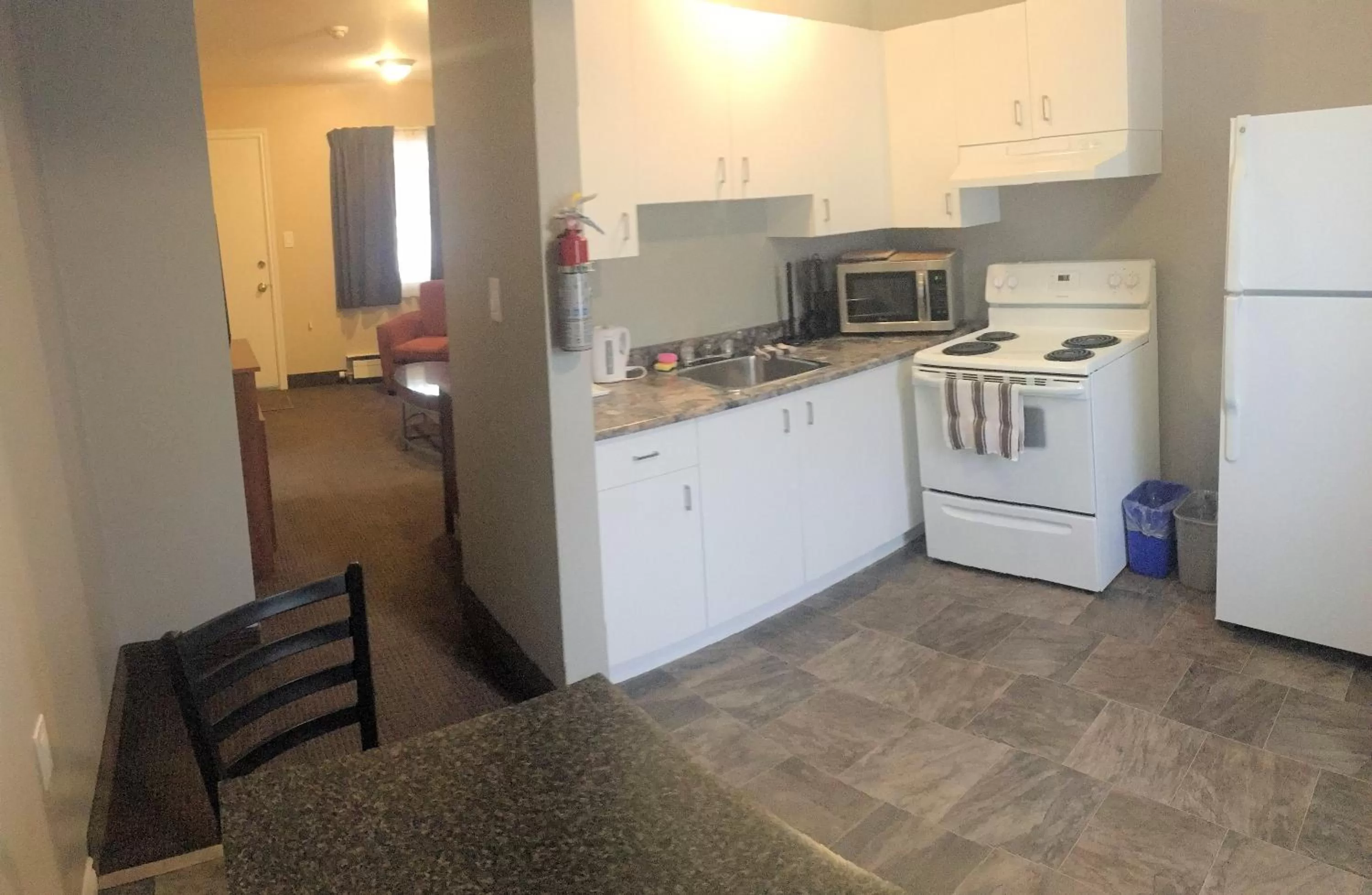 Kitchen or kitchenette, Kitchen/Kitchenette in The Lincoln Inn