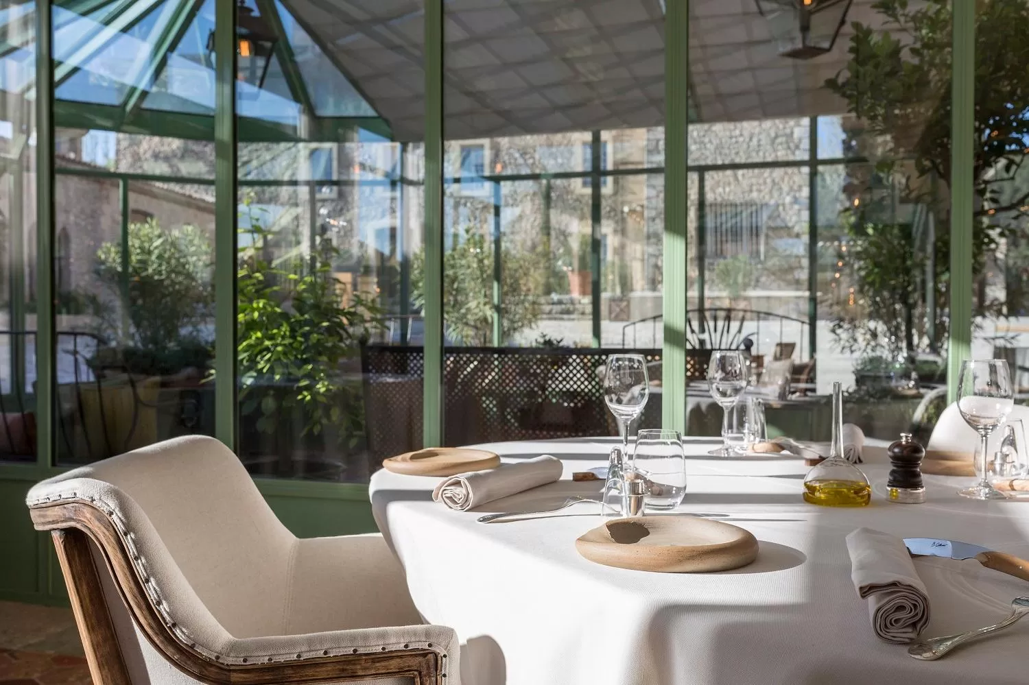 Restaurant/places to eat in Château de Berne