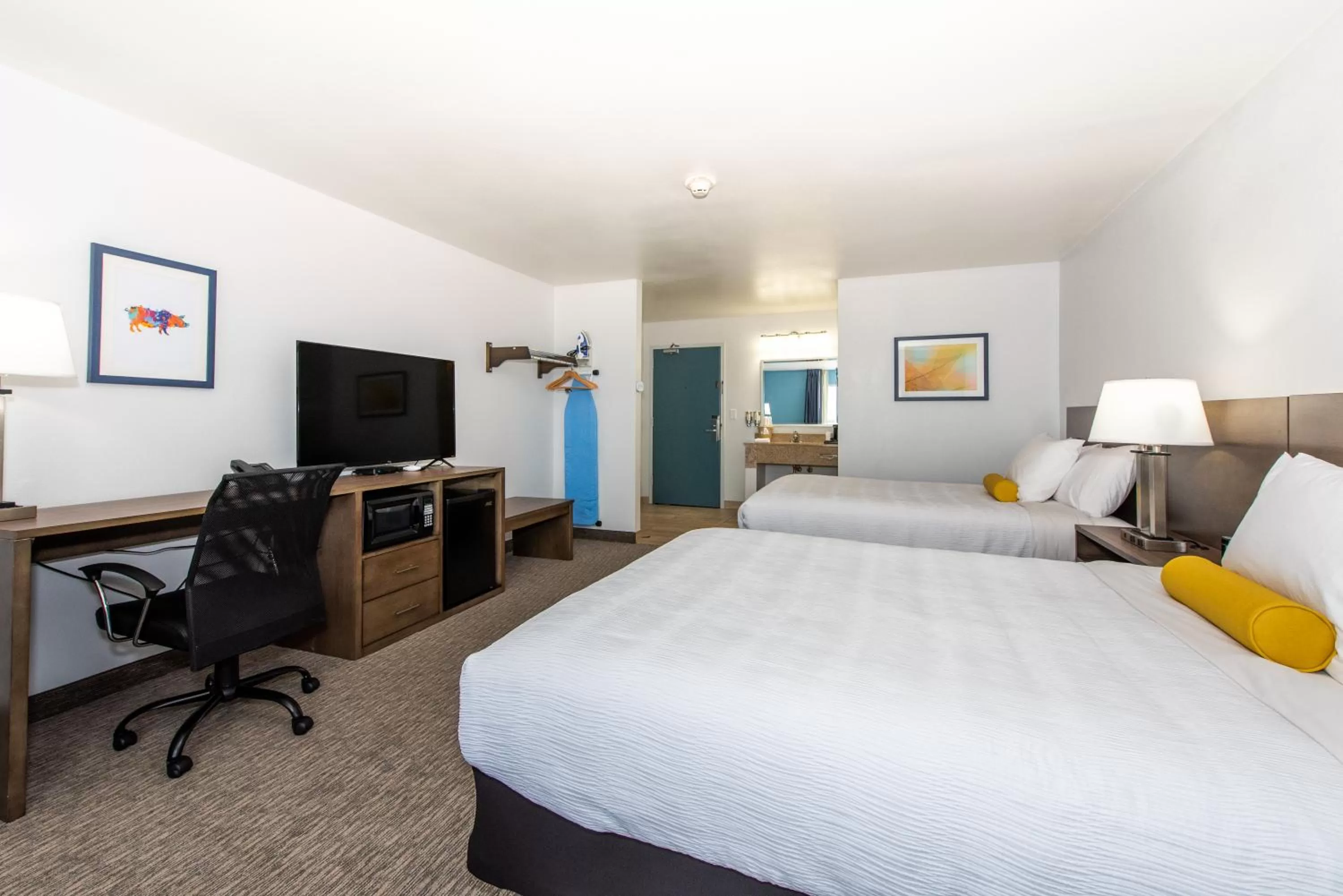 Photo of the whole room, Bed in Hotel Pommier Indianola