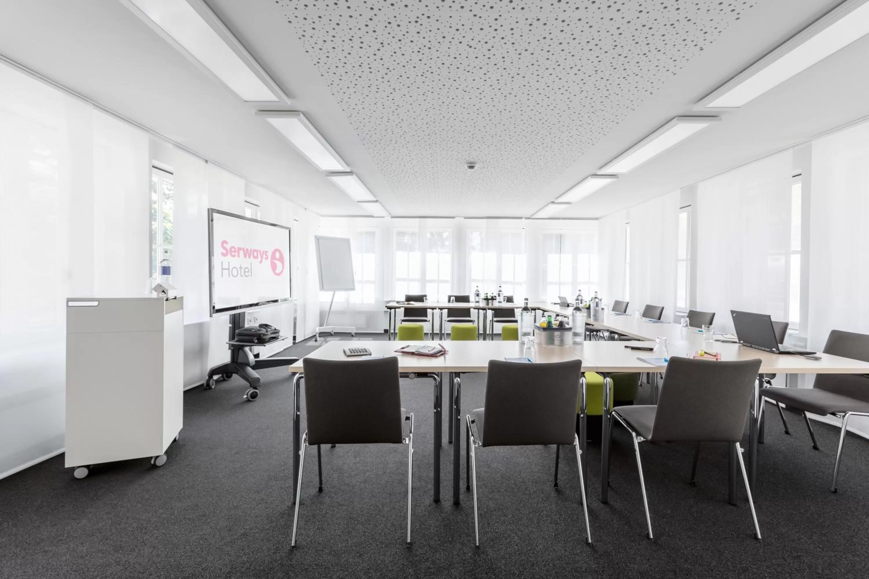 Meeting/conference room in Serways Hotel Siegburg West