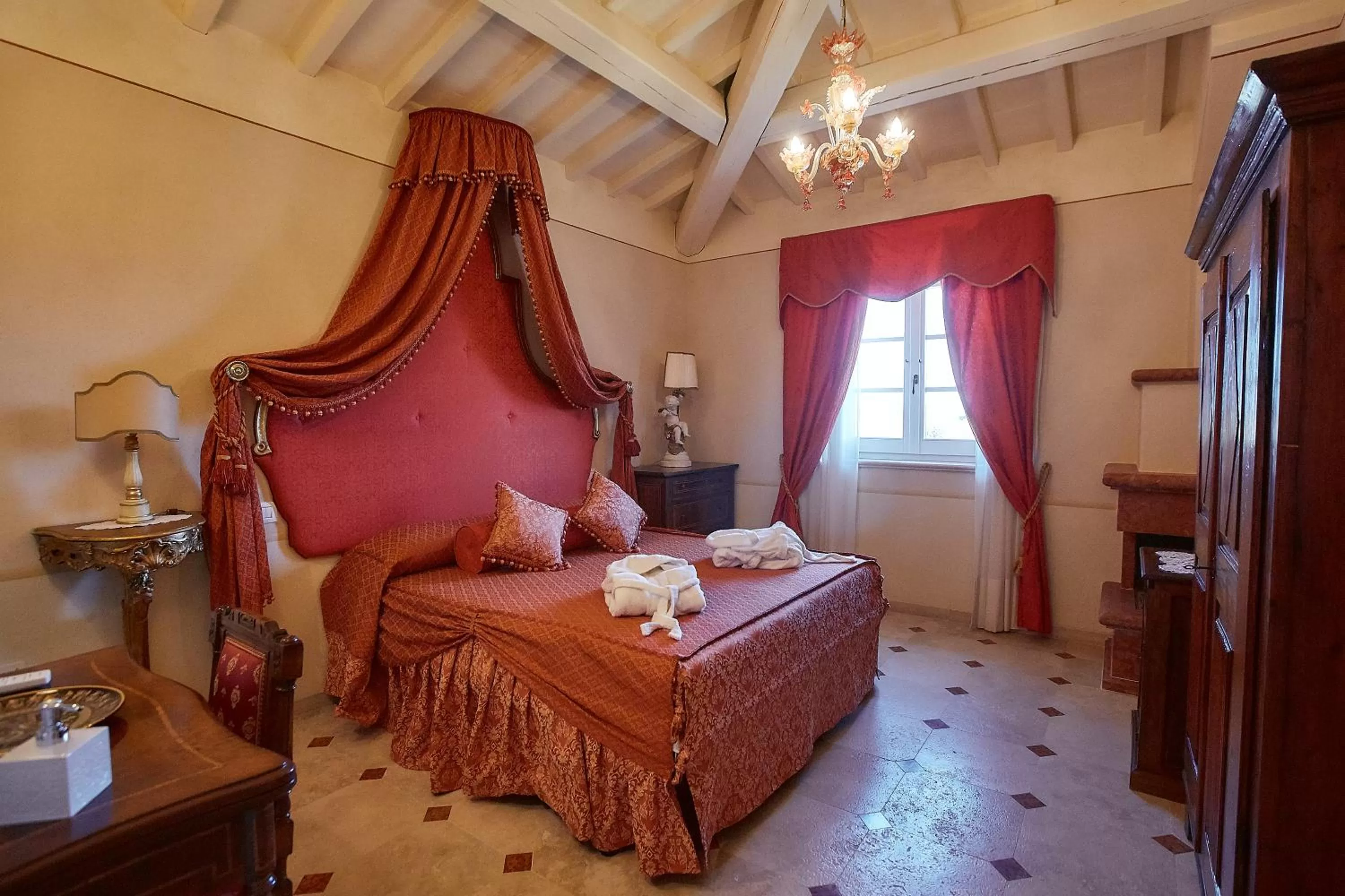 Photo of the whole room, Bed in Podere San Giuseppe