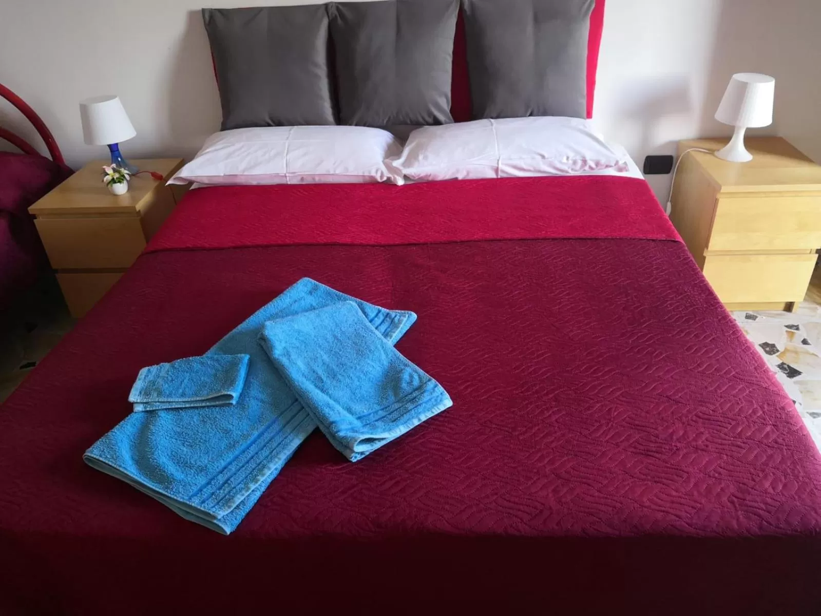 Bedroom, Bed in Acimaremonti