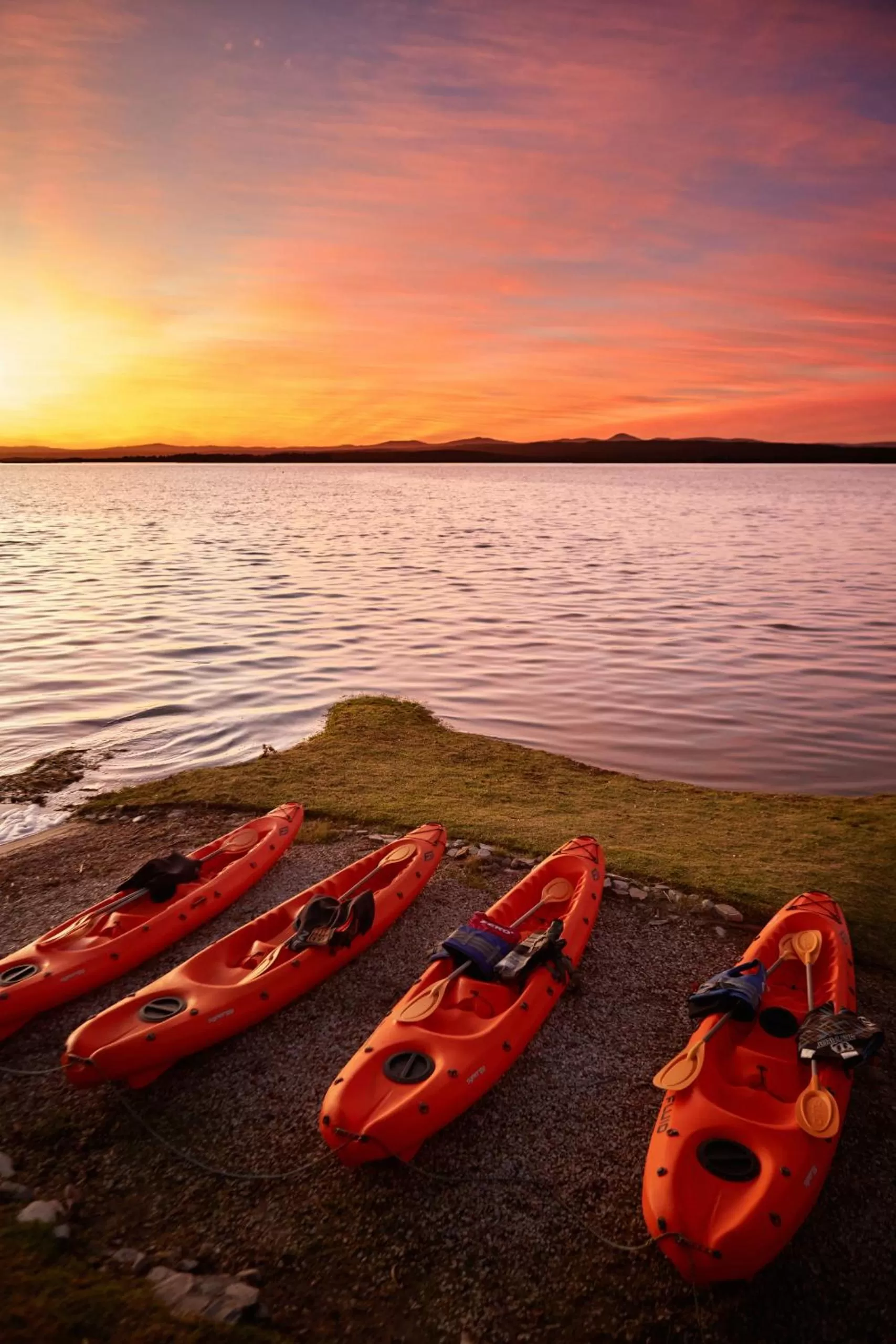Lake view in The Thatch House Boutique Hotel, Hermanus