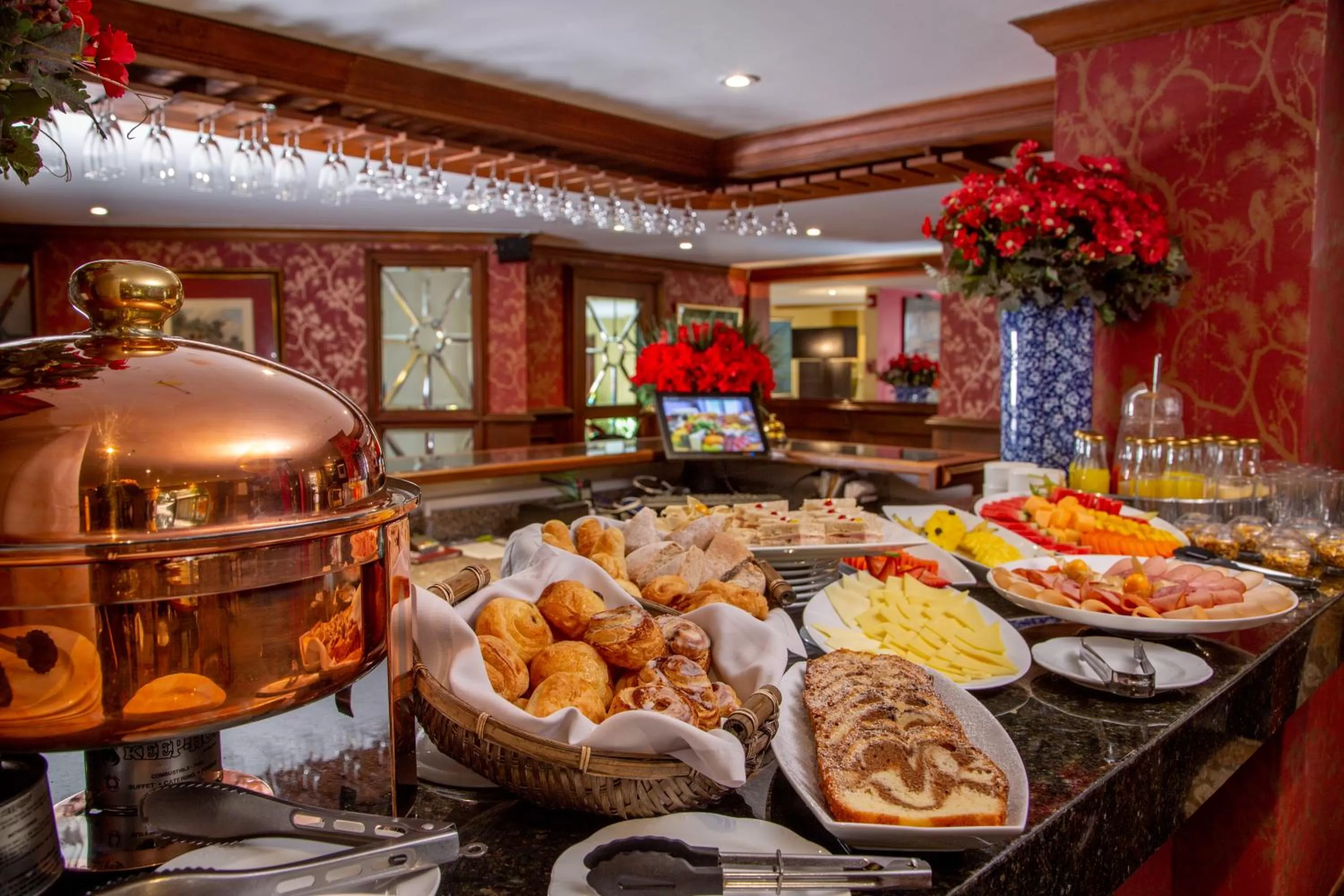 Breakfast in Hotel Portón de la Cabrera