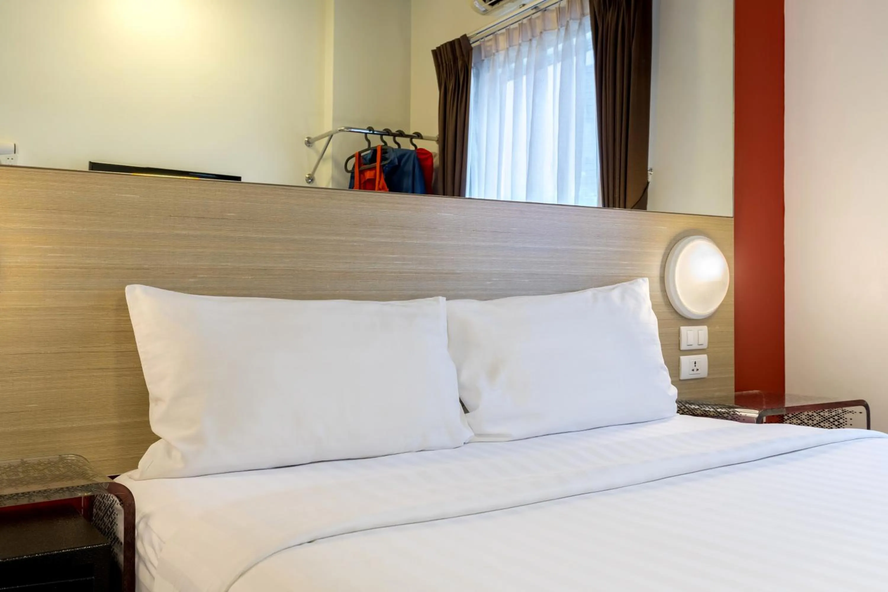 Bed in Red Planet Phuket Patong - SHA Extra Plus