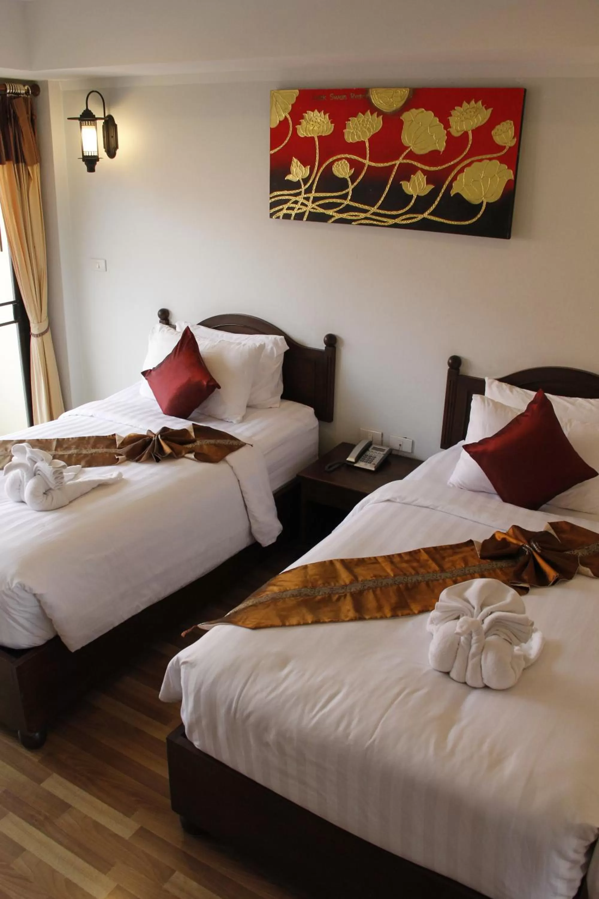 Bed in Luckswan Resort Chiang Rai - SHA Extra Plus