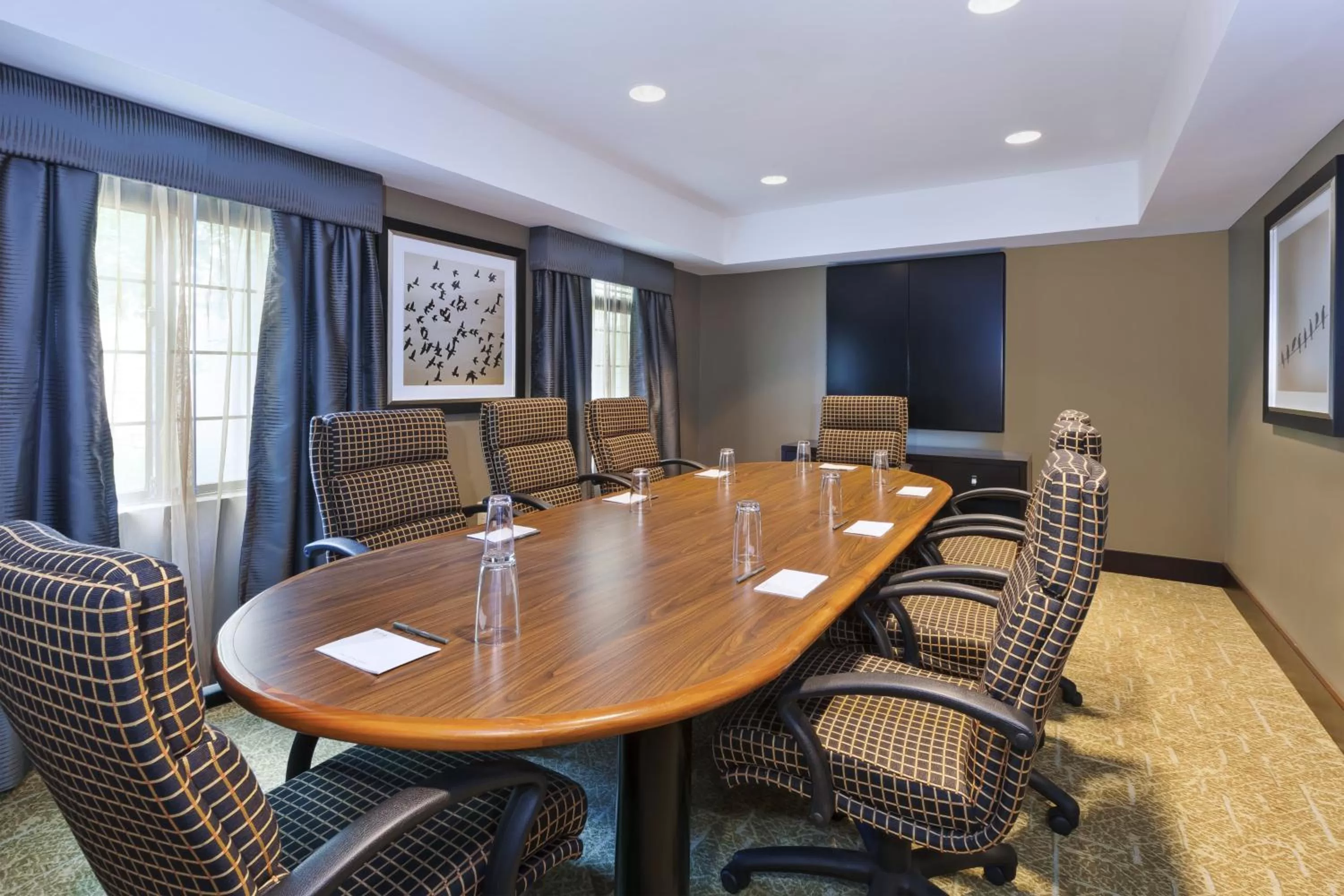 Meeting/conference room in Staybridge Suites Detroit-Utica by IHG
