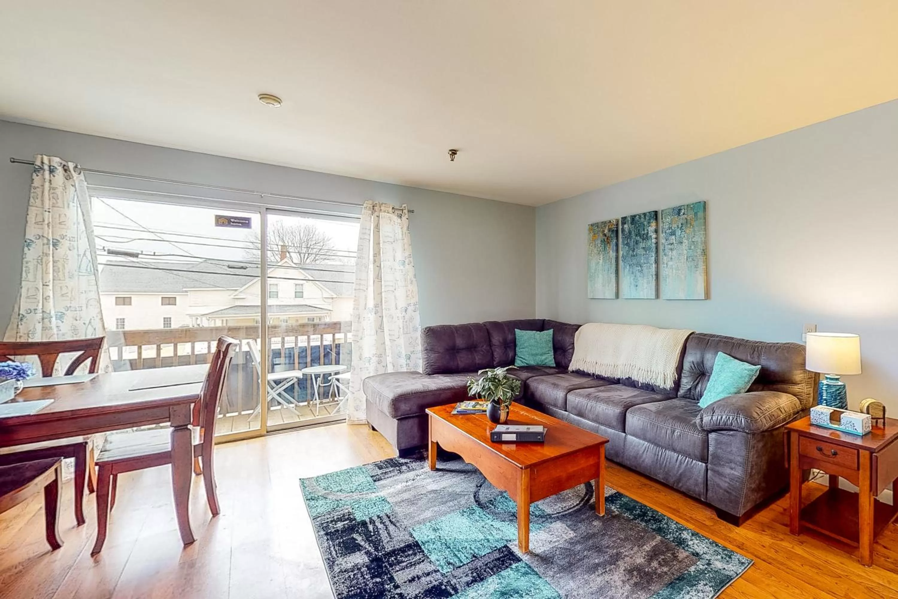 Seating Area in Lake Winnipesaukee Retreat