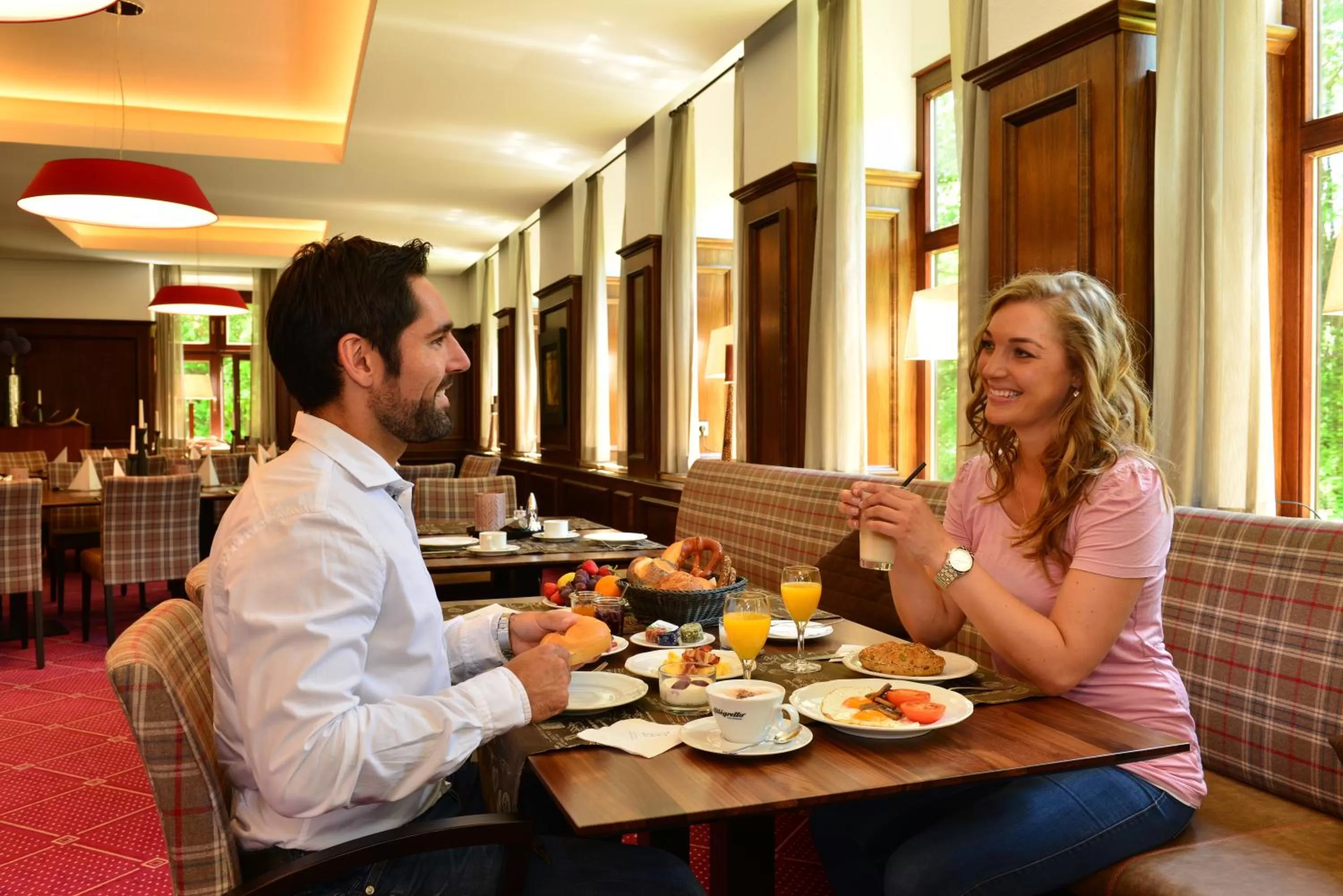 Buffet breakfast in Lobinger-Parkhotel