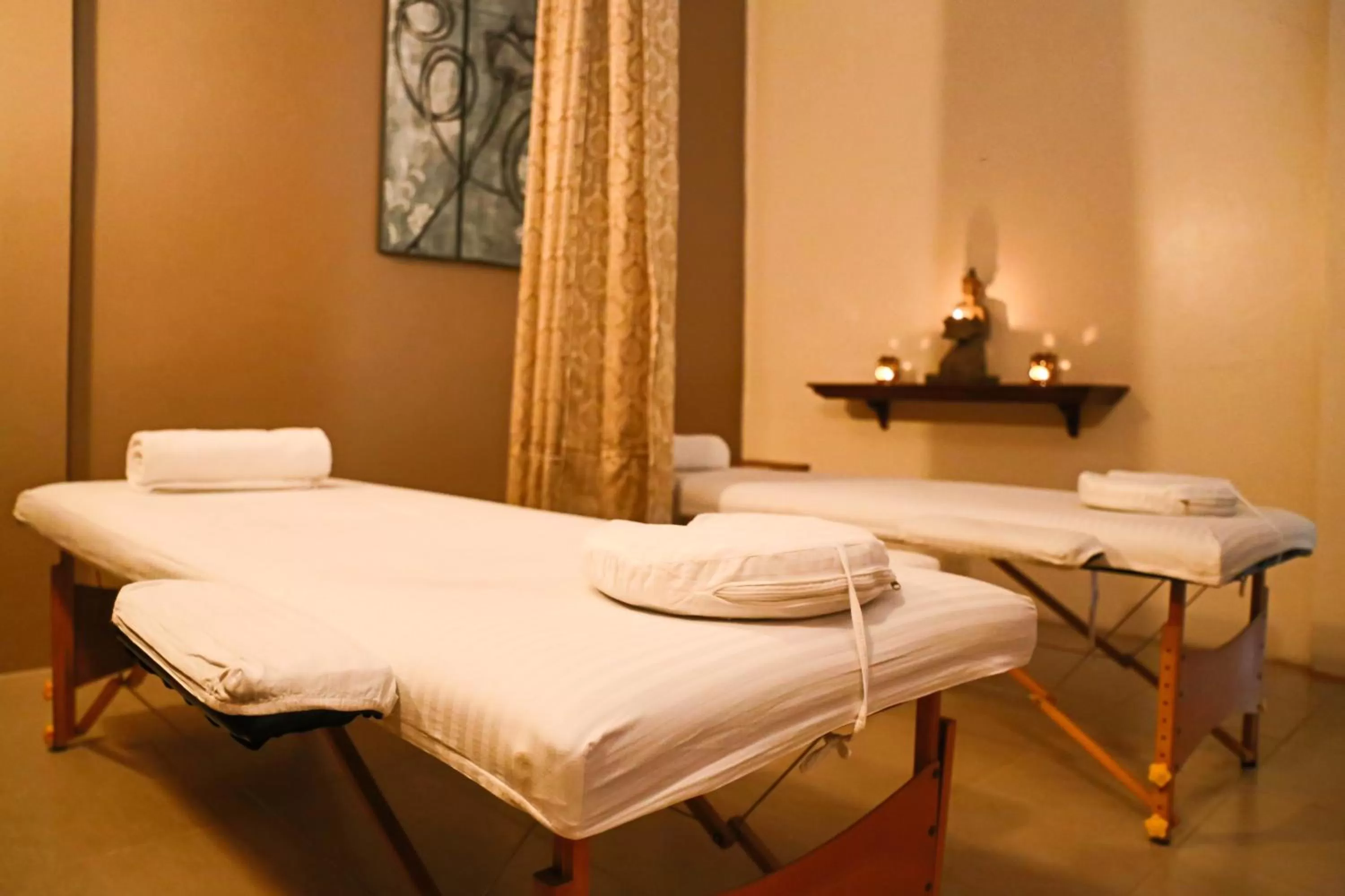 Massage in Turtle Bay Dive Resort