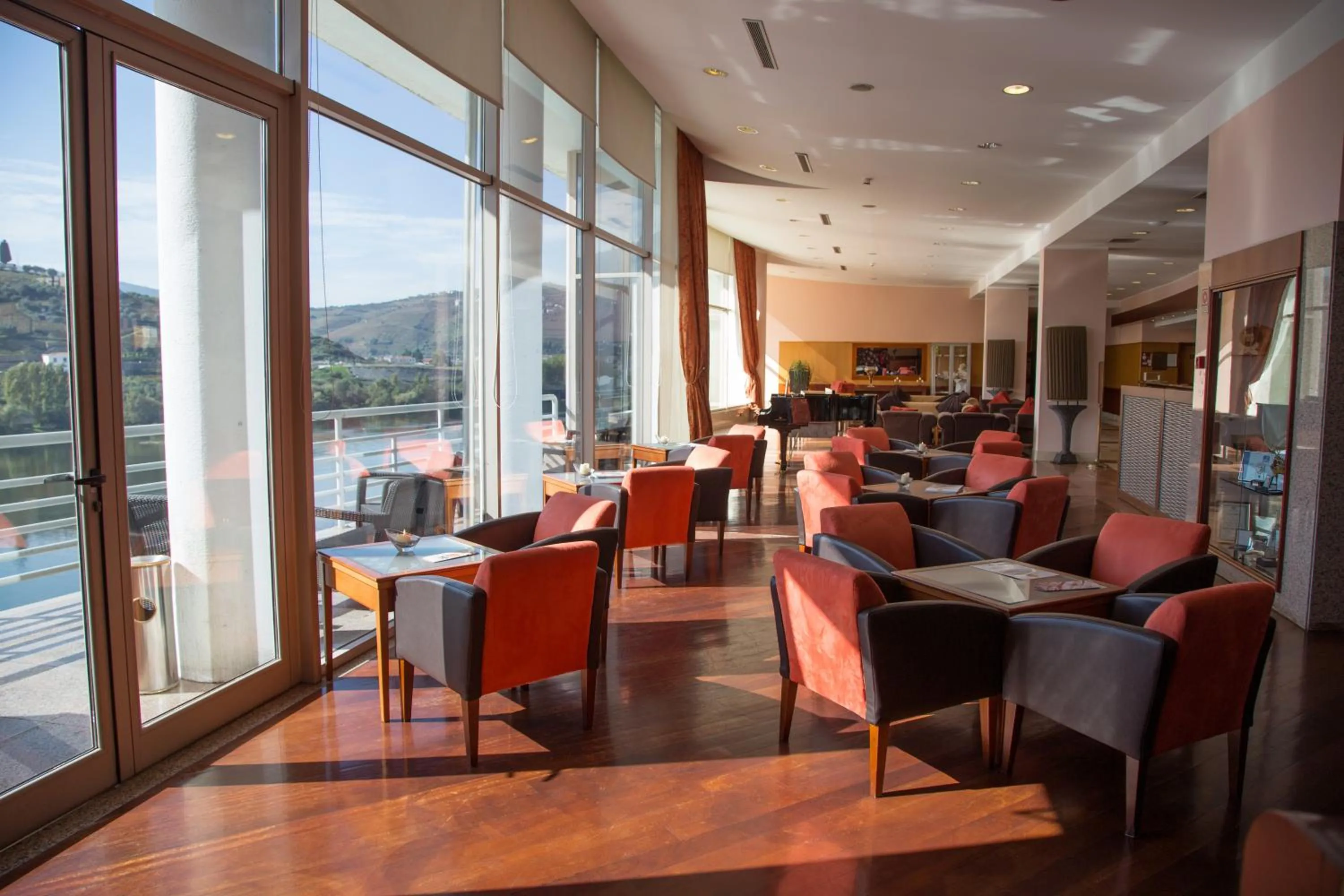 Lobby or reception in Hotel Regua Douro