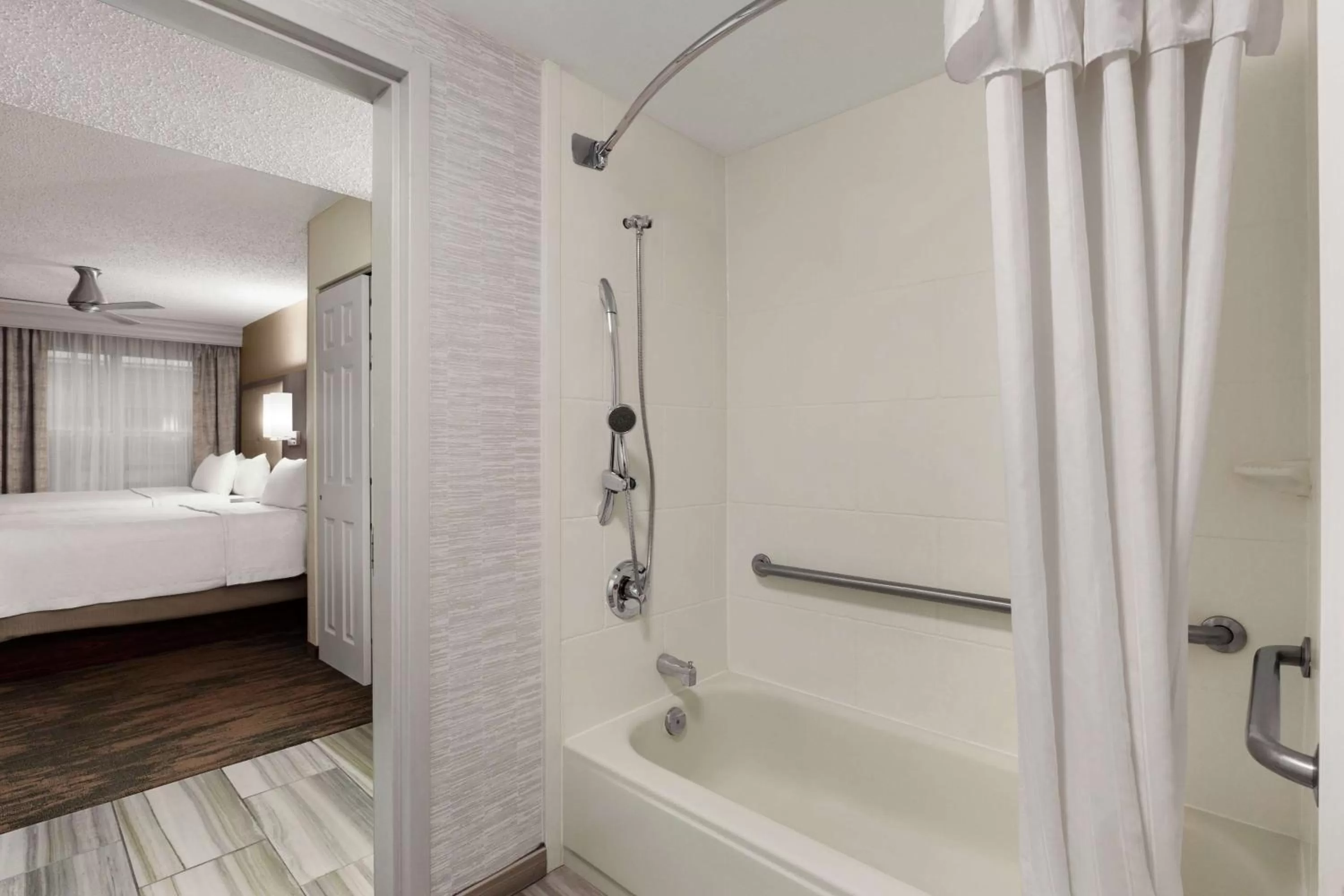Bathroom, Bed in Homewood Suites by Hilton Dallas-Plano