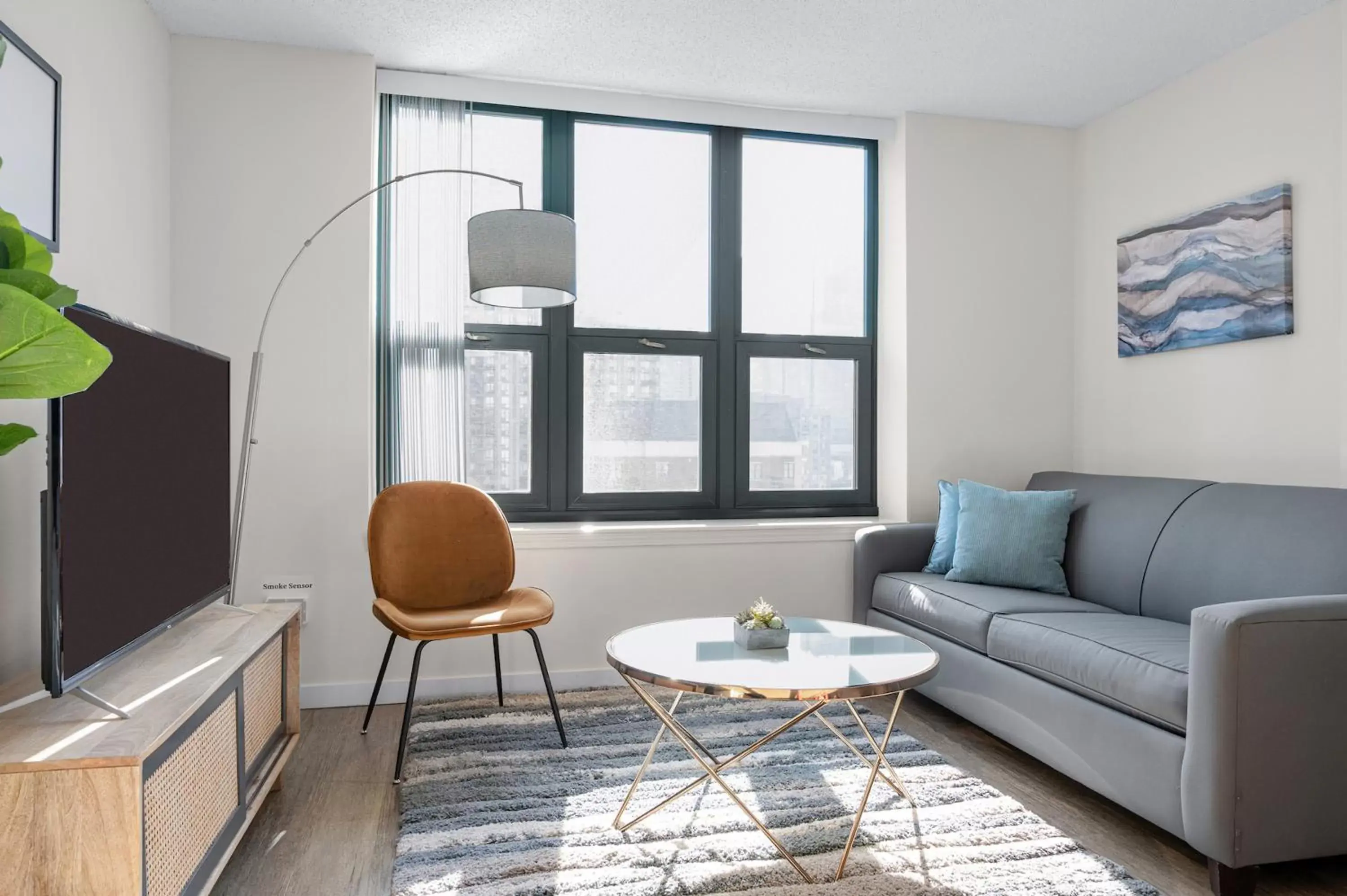 Queen Studio in Kasa Magnificent Mile Chicago Queen Studio in Kasa Magnificent Mile Chicago