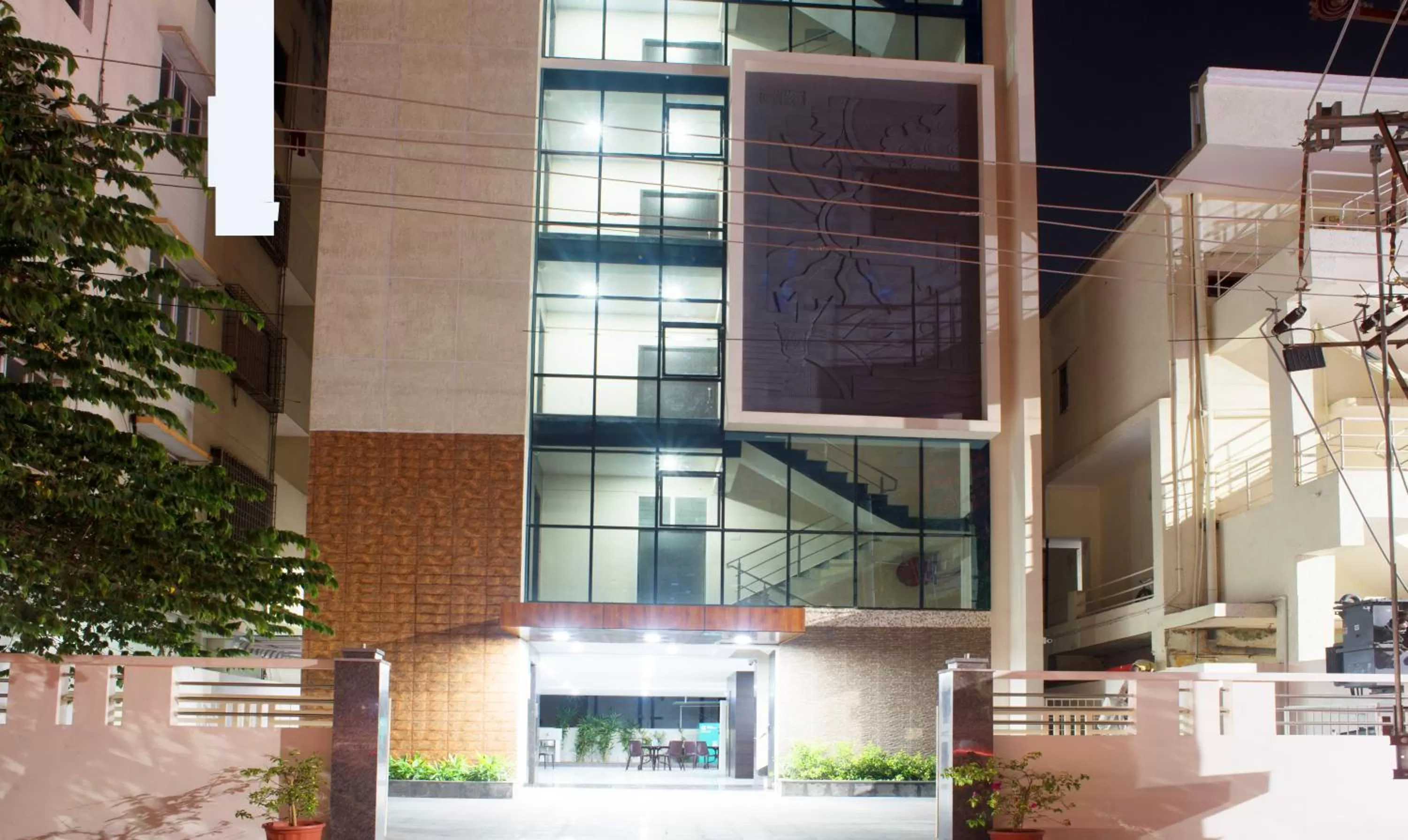 Facade/entrance in Treebo Celeste