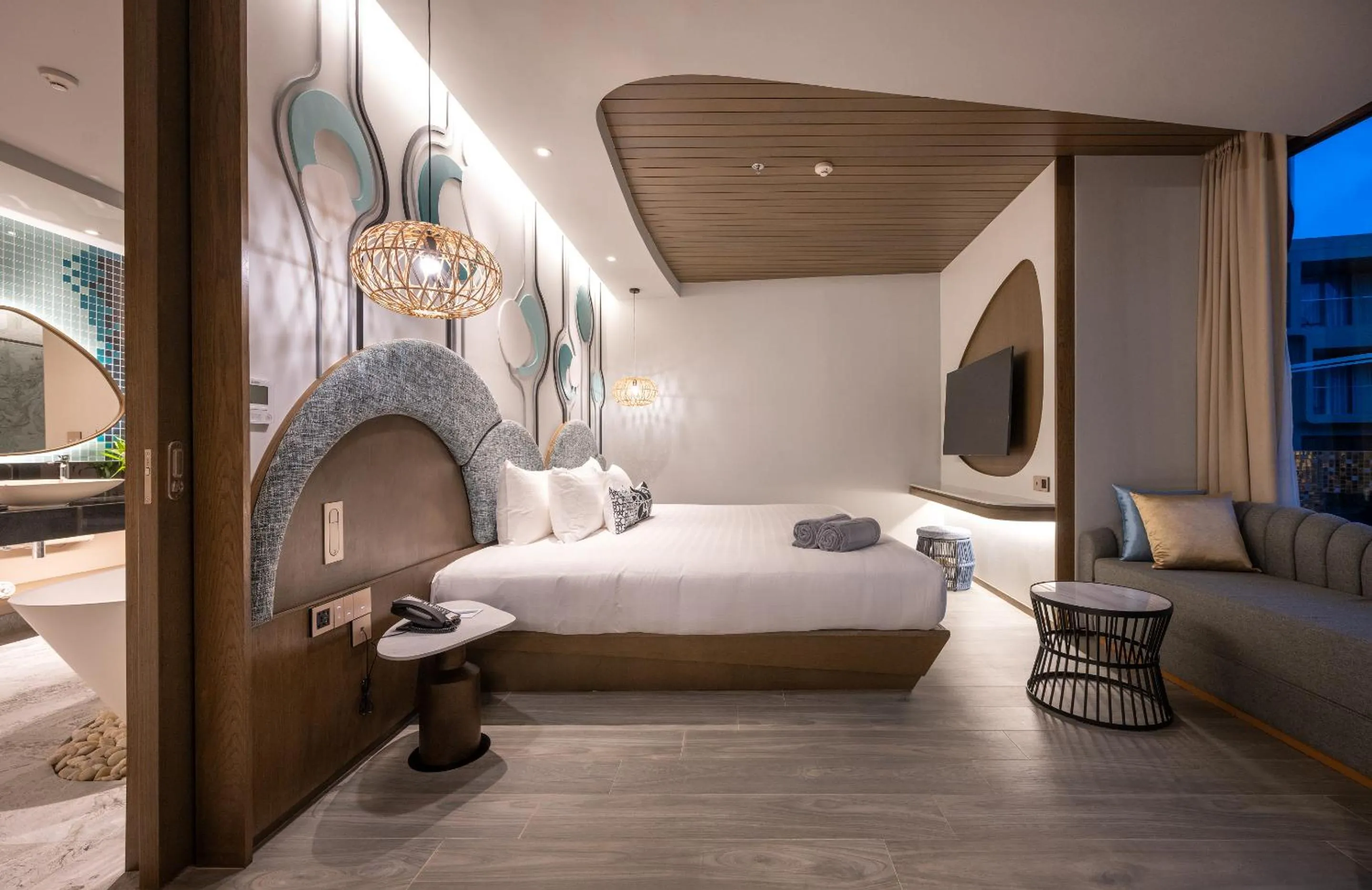 Bedroom, Bed in Metadee Concept Hotel