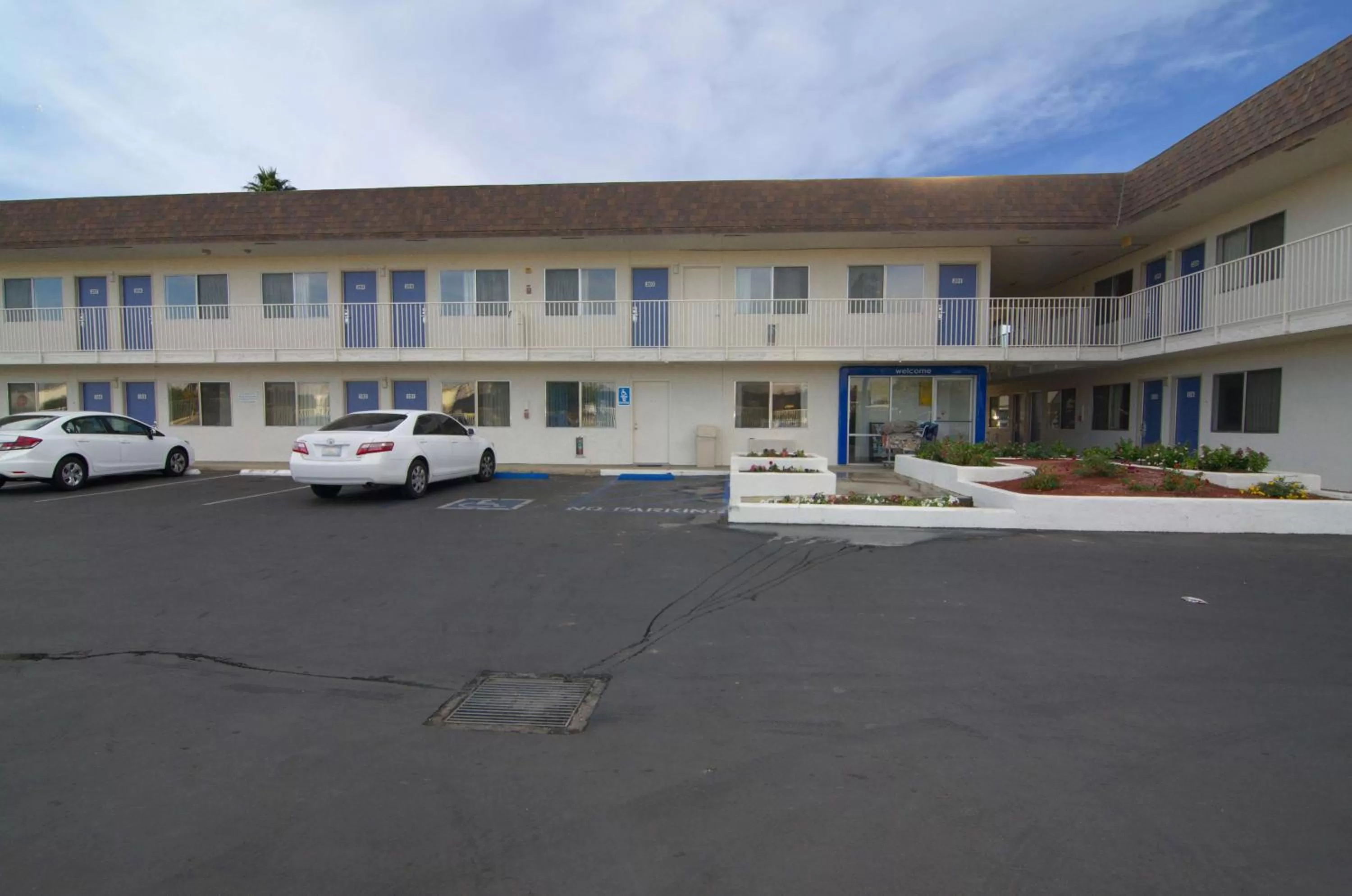 Property building in Motel 6-Indio, CA - Palm Springs