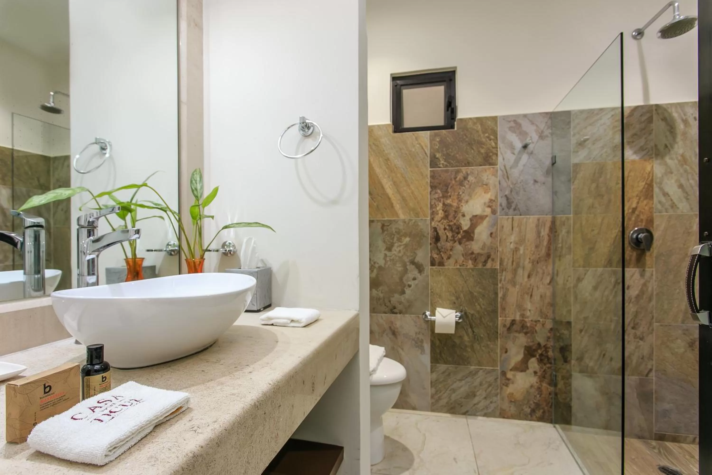 Shower, Bathroom in Casa Ticul Hotel Boutique - 5Th Ave by BFH