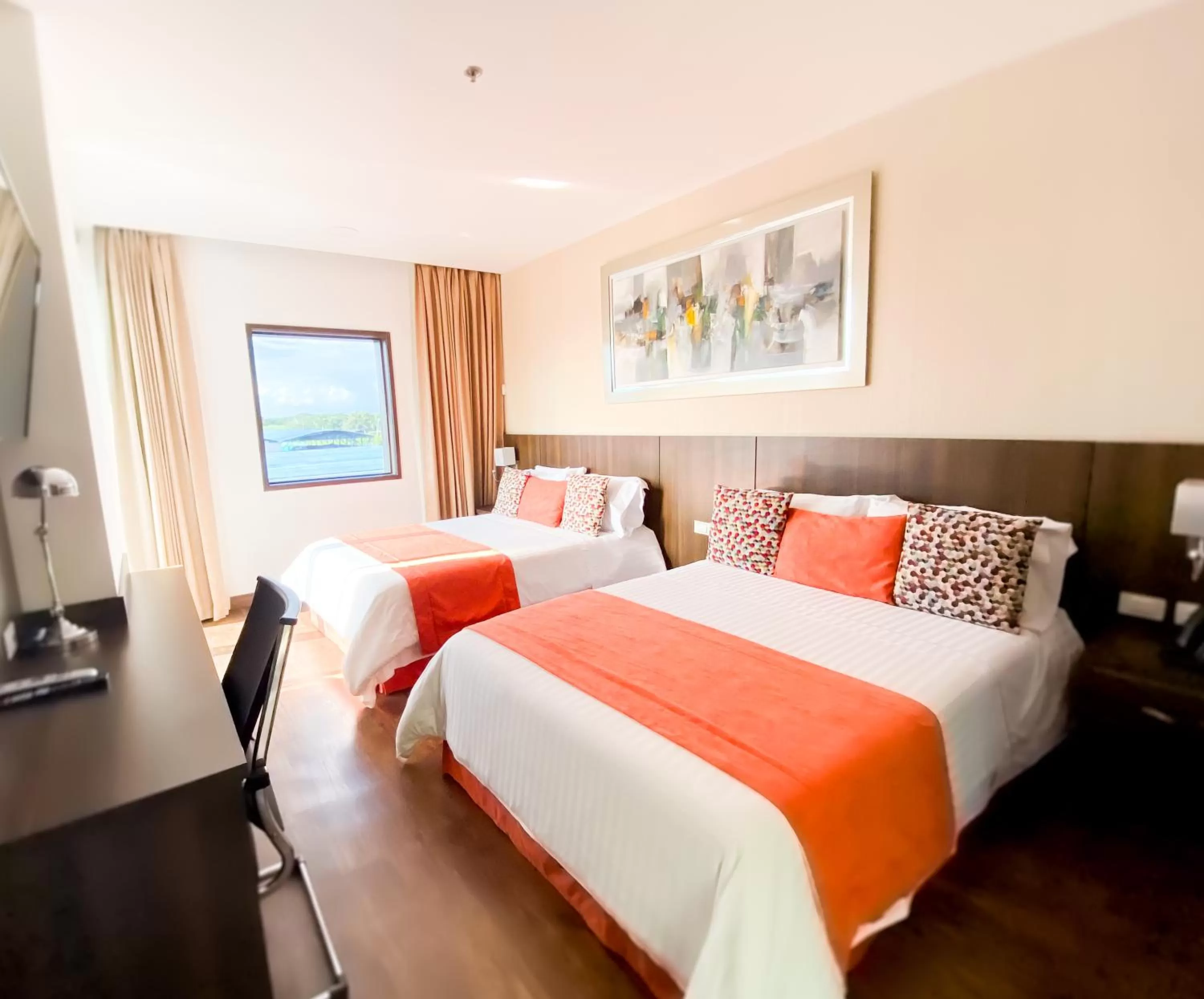 Bed in Hotel Real Elim International