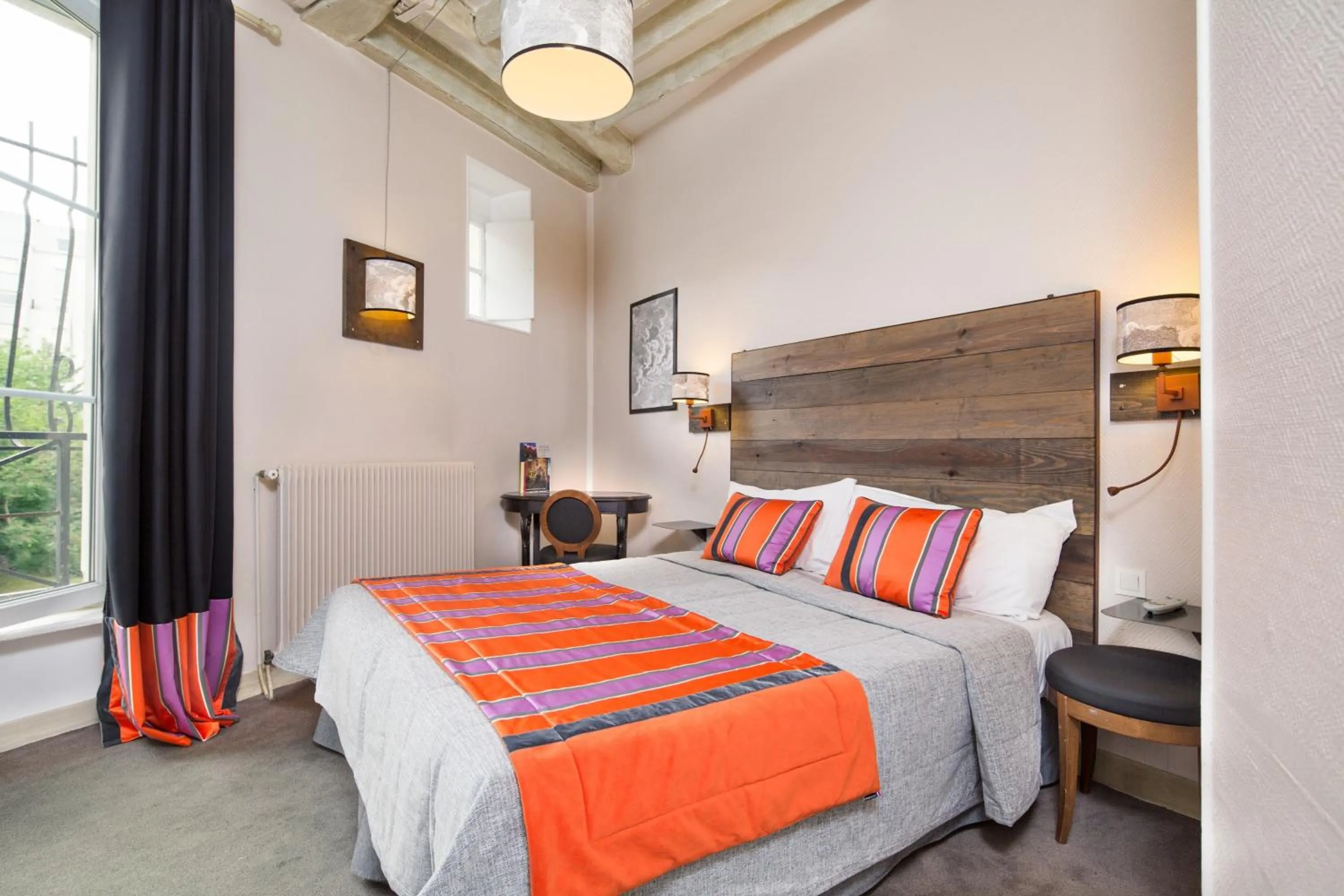 Bed in Hôtel Claret Bercy