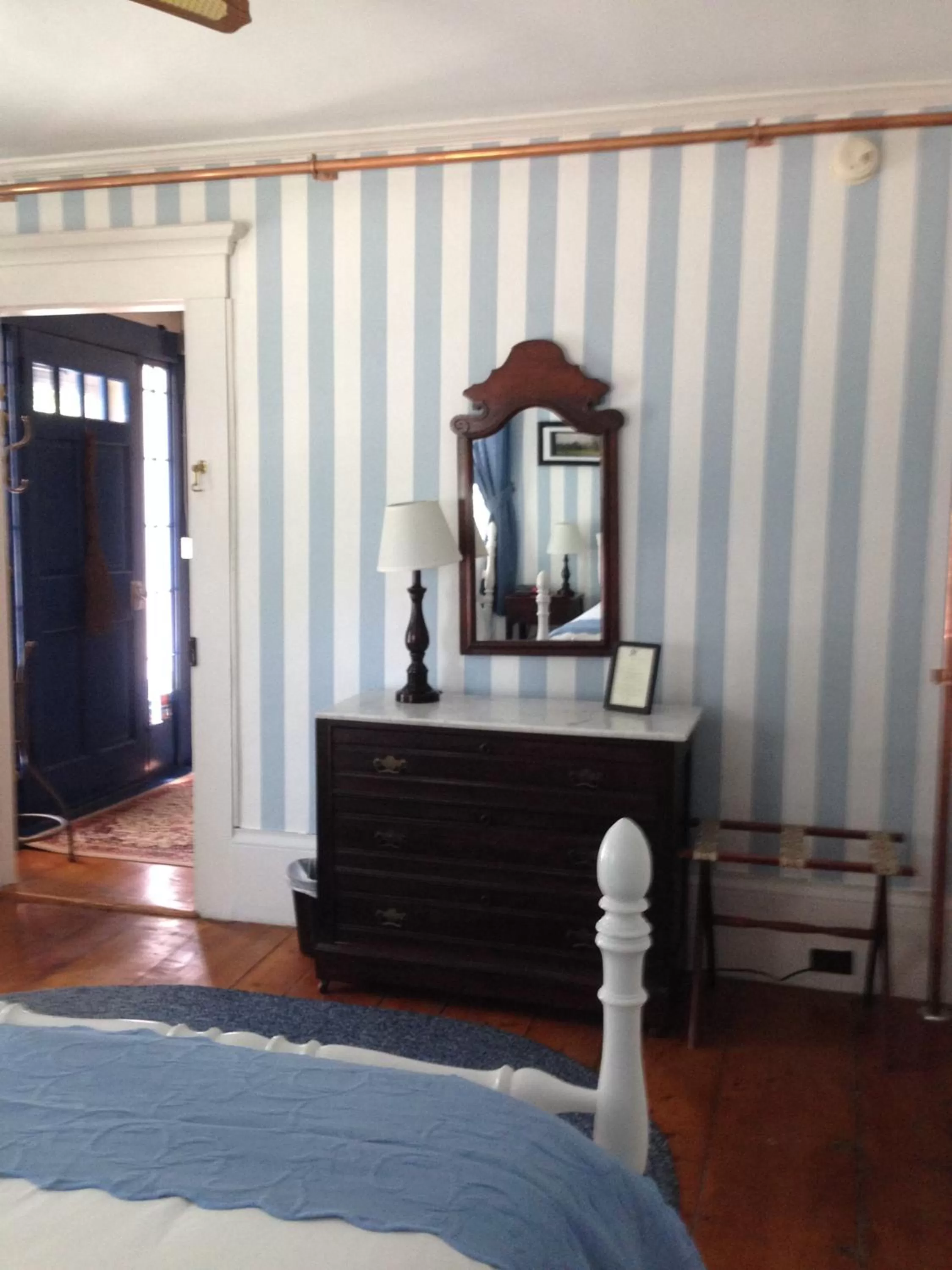 TV/Entertainment Center in Benjamin Prescott Inn