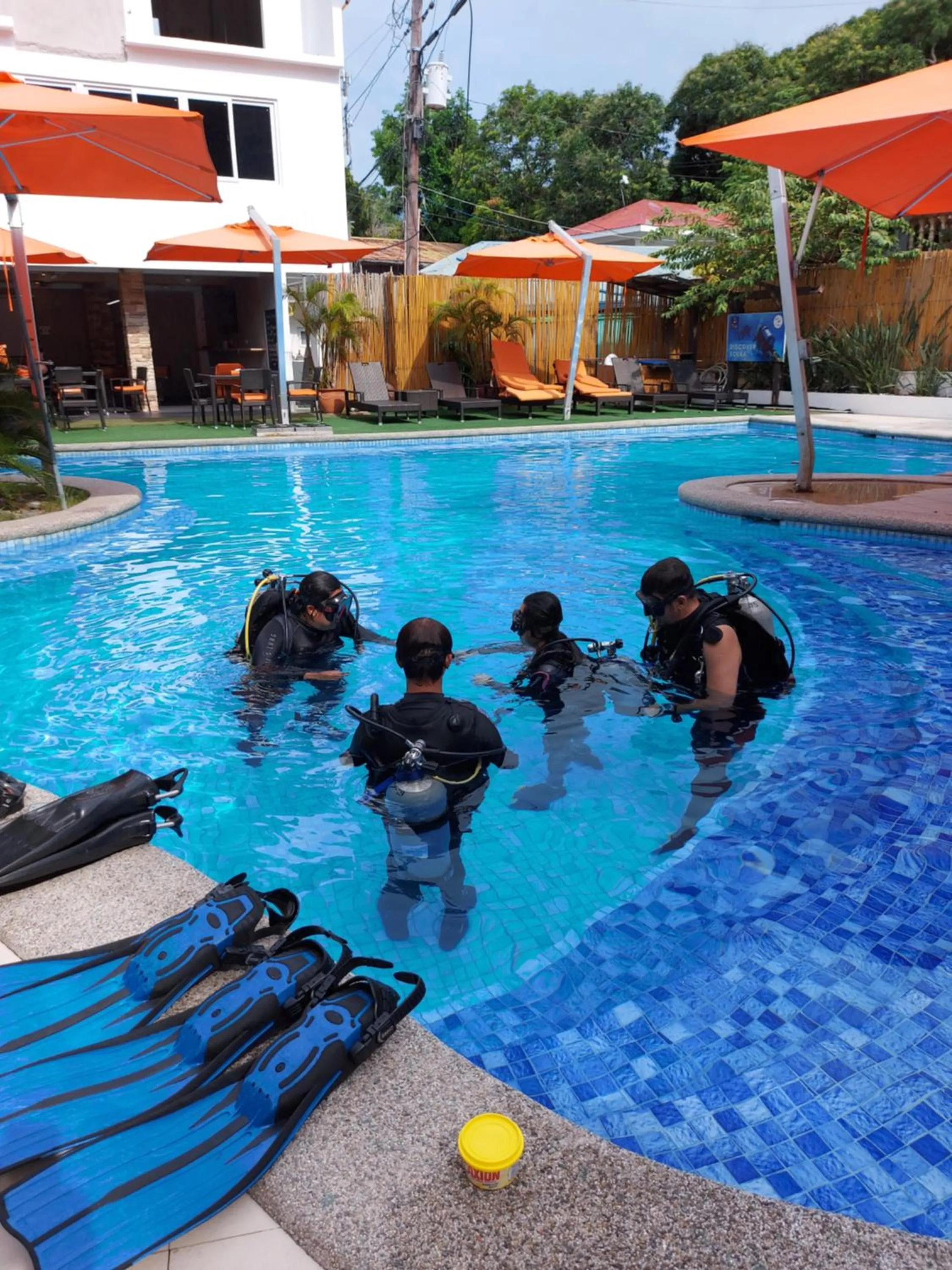 Diving in Lalaguna Villas Luxury Dive Resort and Spa