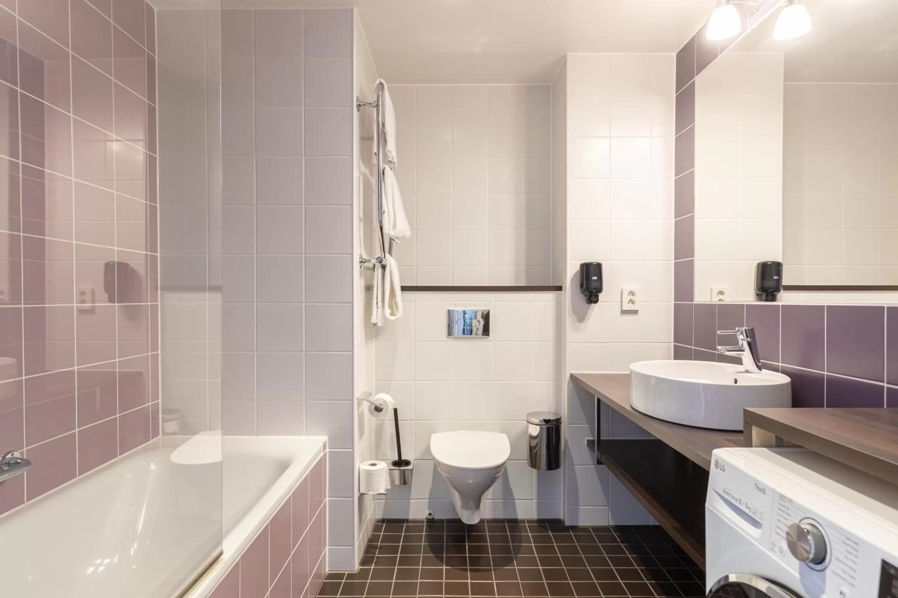 Bathroom in Finn Apartments