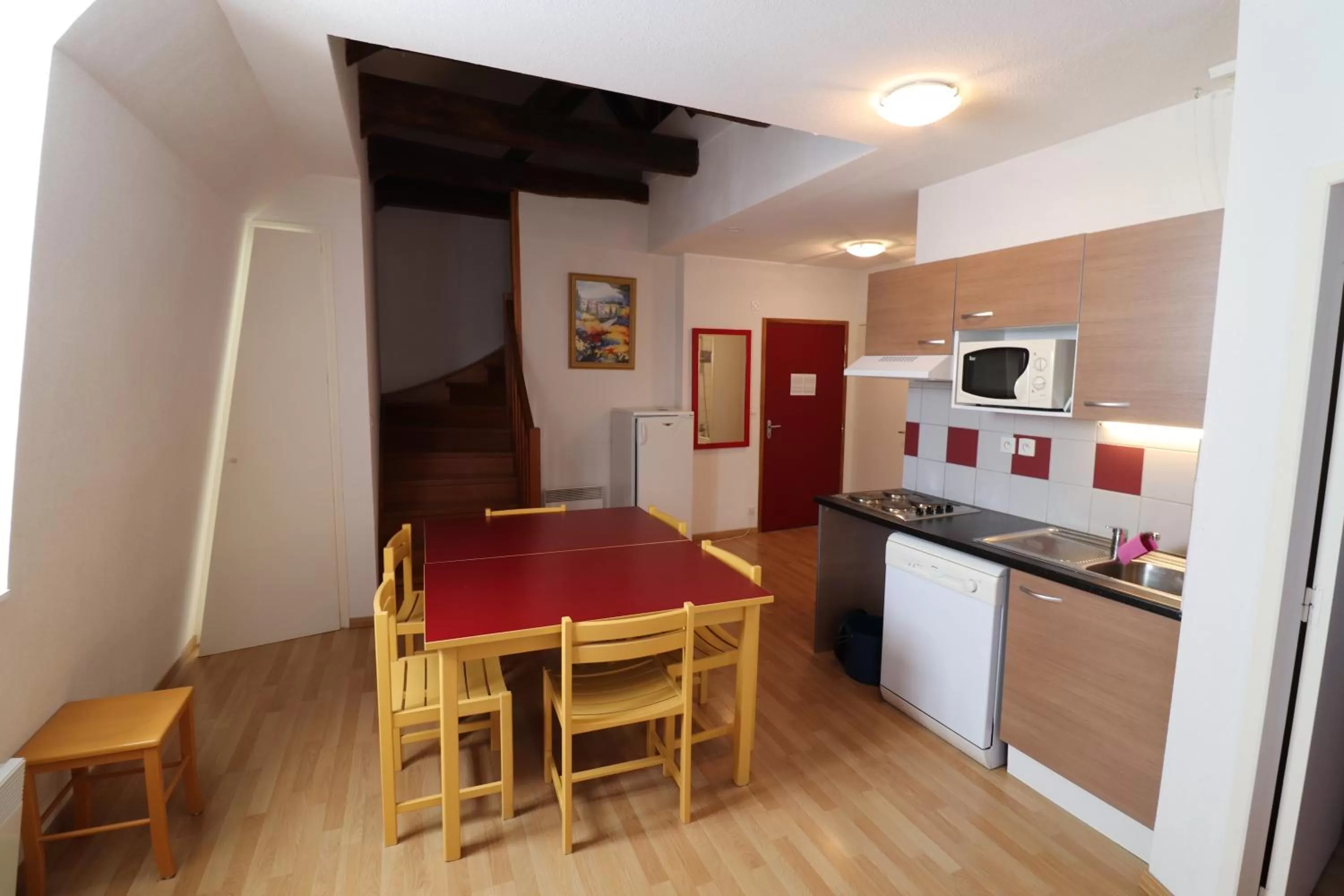 Kitchen or kitchenette, Kitchen/Kitchenette in Chateau Ricard