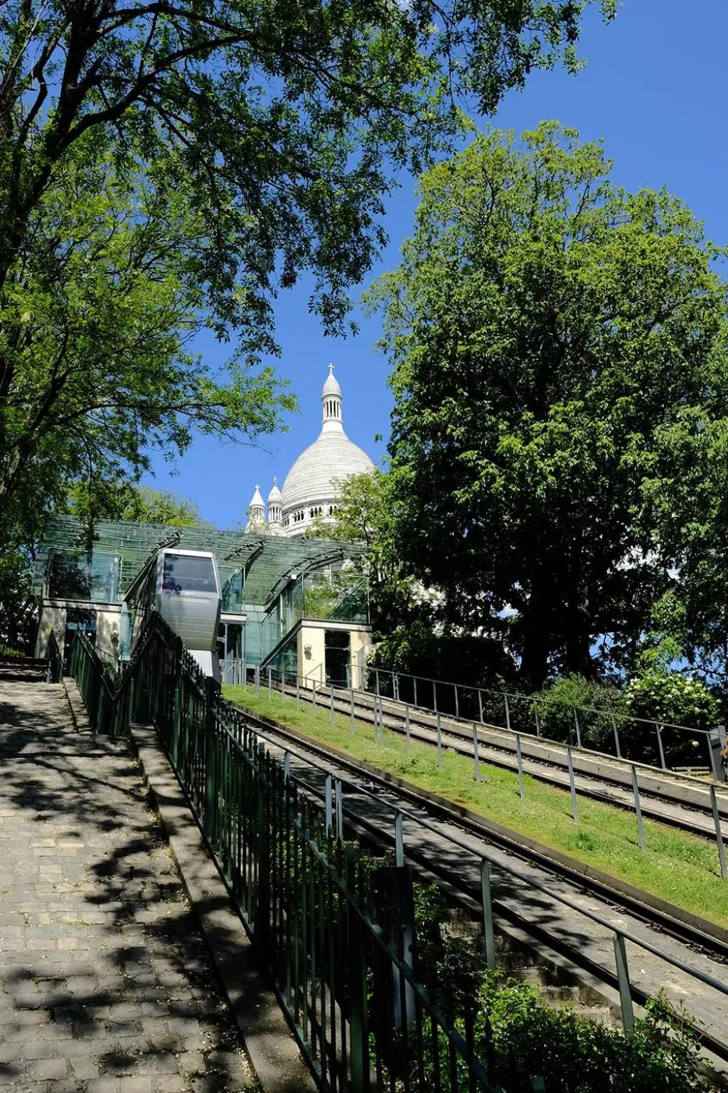 Nearby landmark in Hotel de Flore - Montmartre