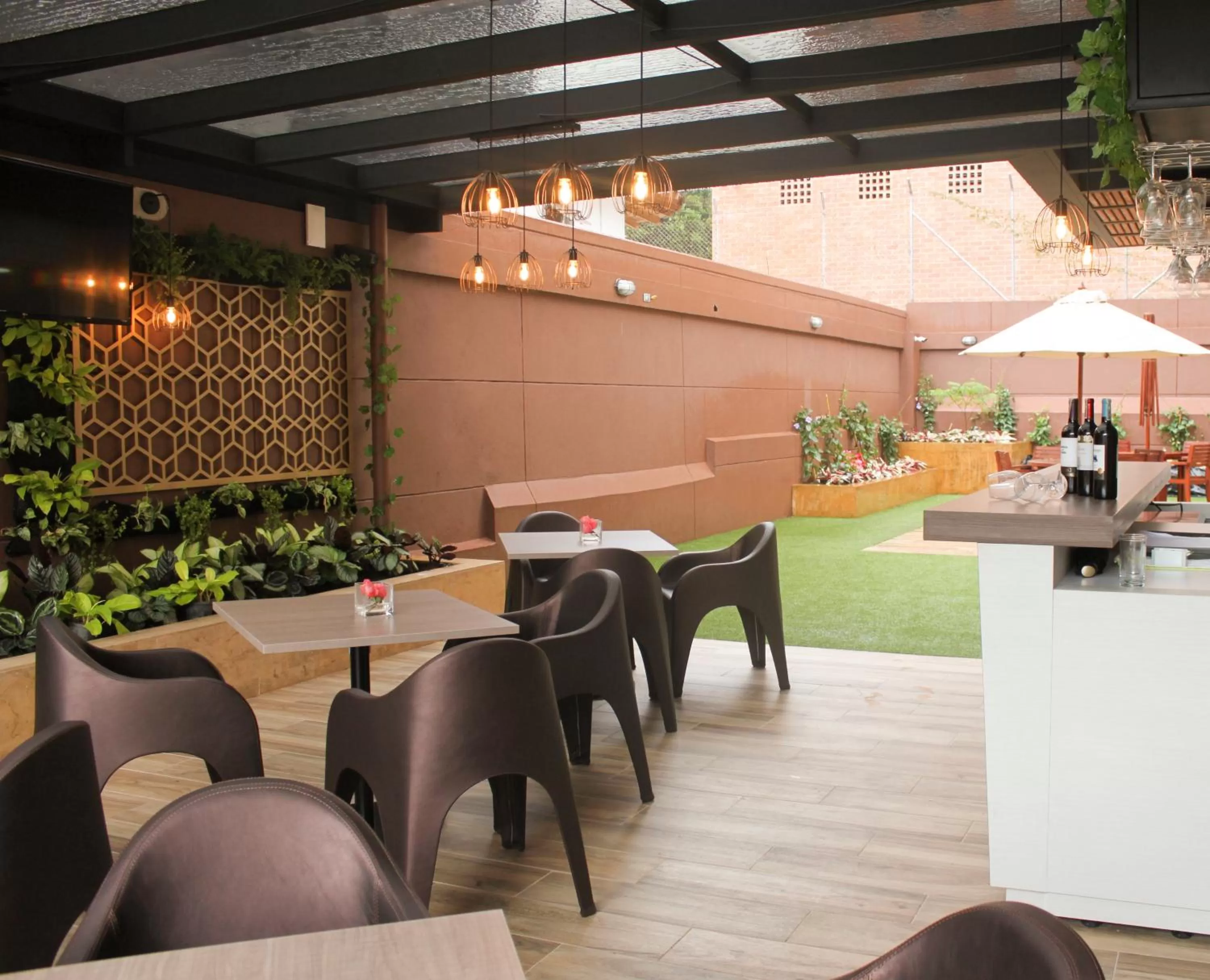 Restaurant/places to eat in Hotel Lomas 10 Medellin