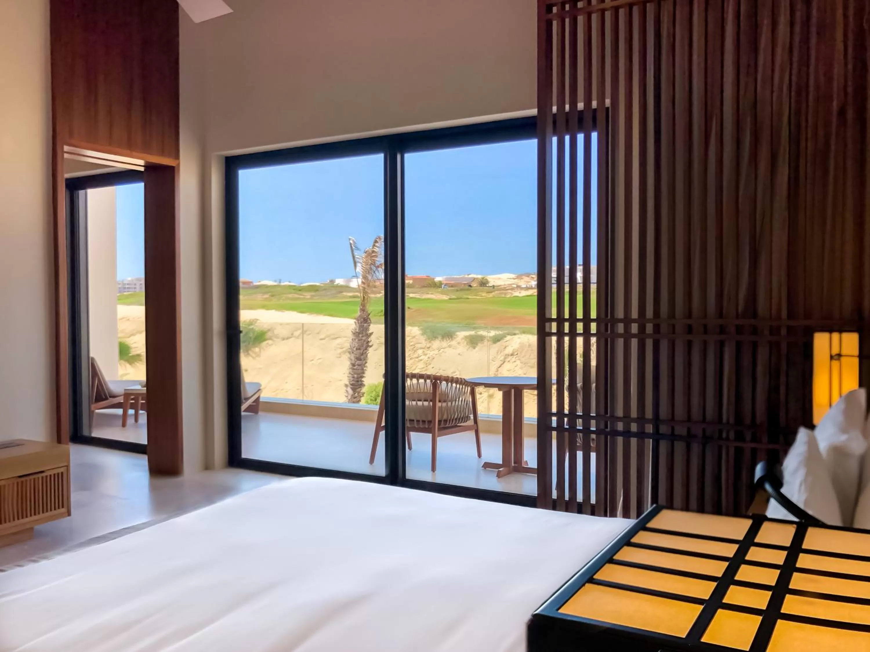 Balcony/Terrace, Bed in Nobu Hotel Los Cabos