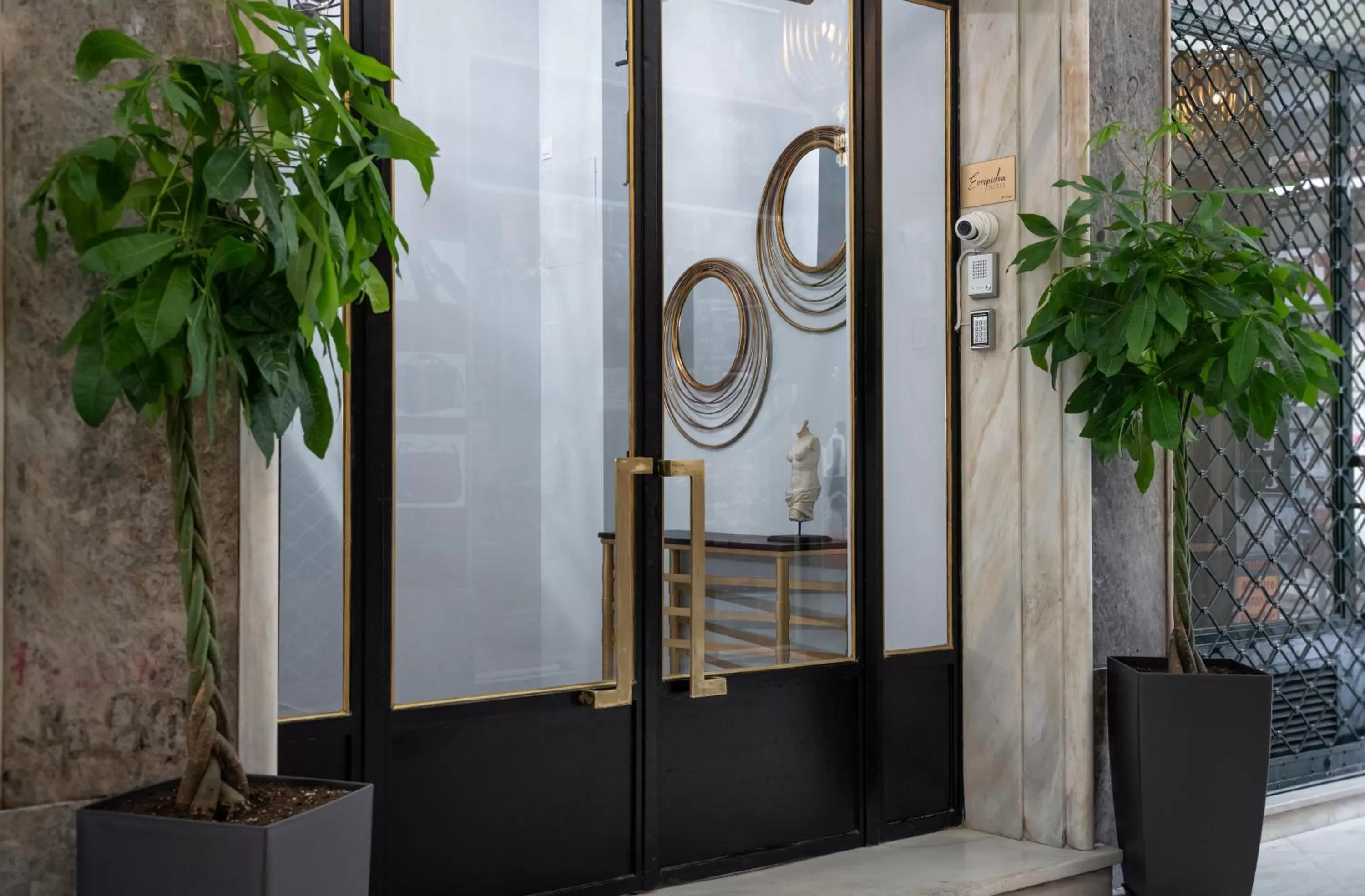 Property building in Evripidou Suites