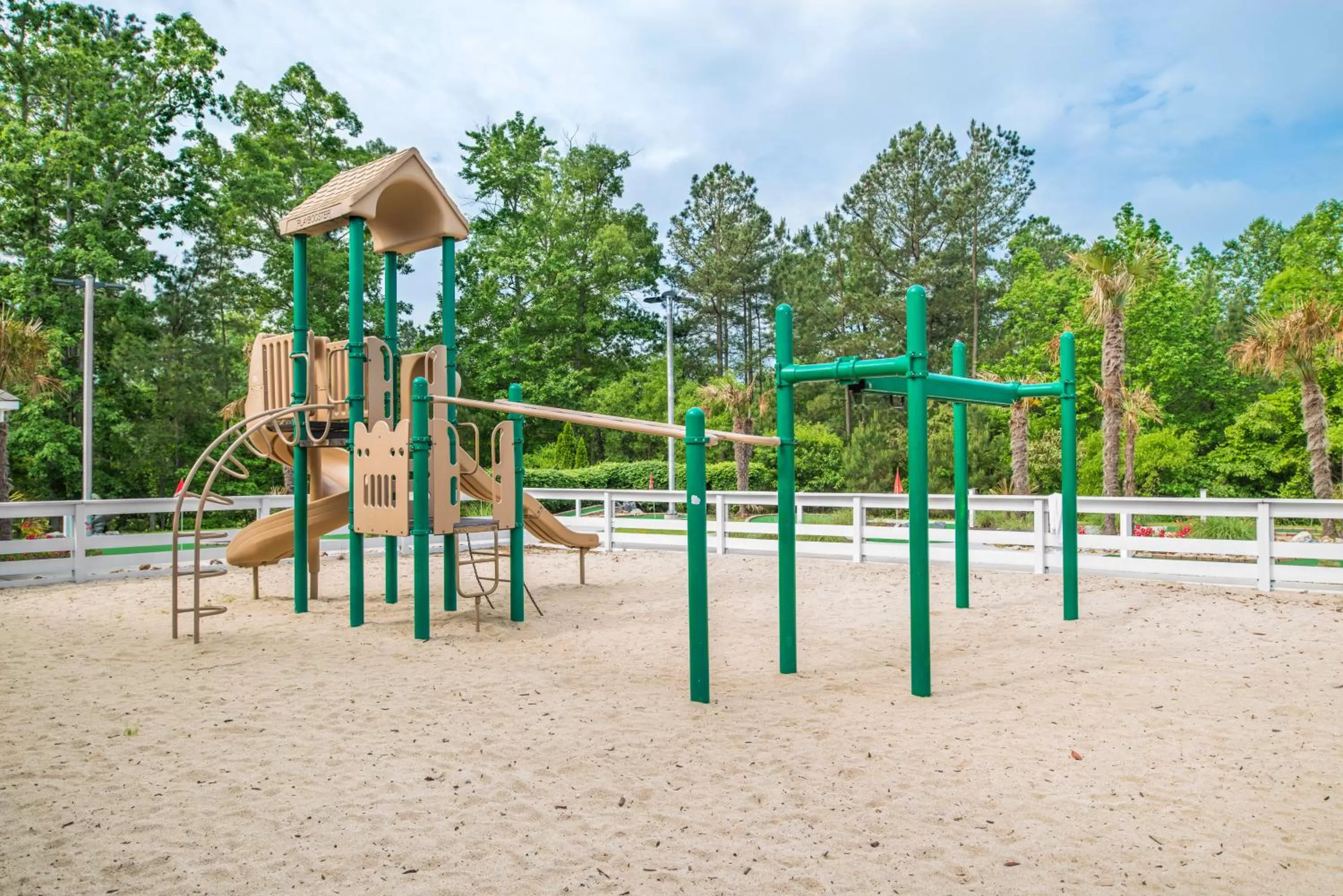 Children play ground in Hilton Vacation Club Greensprings Williamsburg