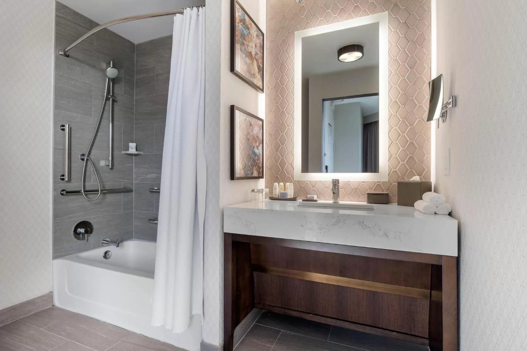 Bathroom in Omni Charlotte Hotel