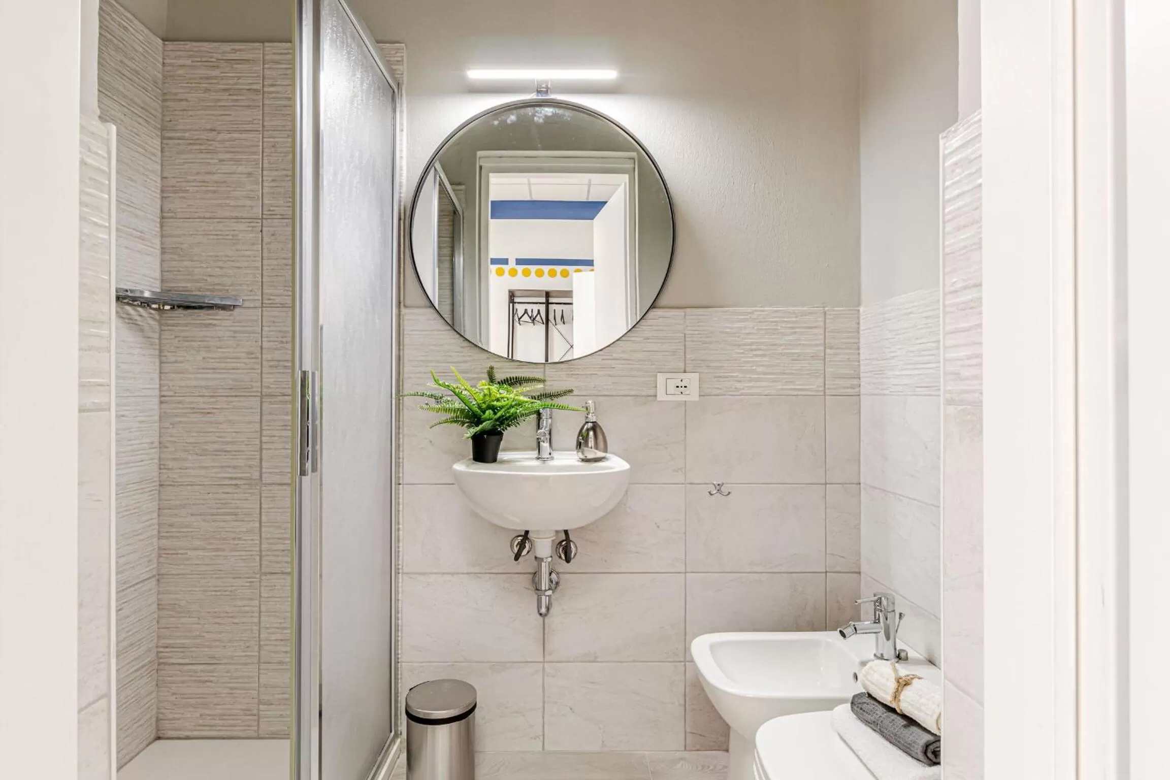 Shower in Game Rooms Experience