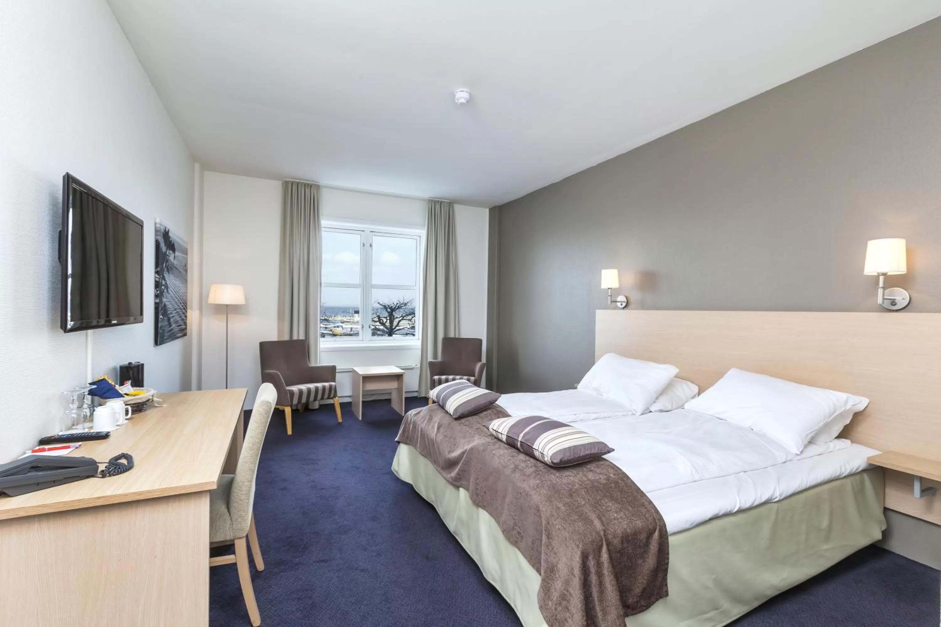 Photo of the whole room, Bed in Grand Hotel Åsgårdstrand - Unike Hoteller