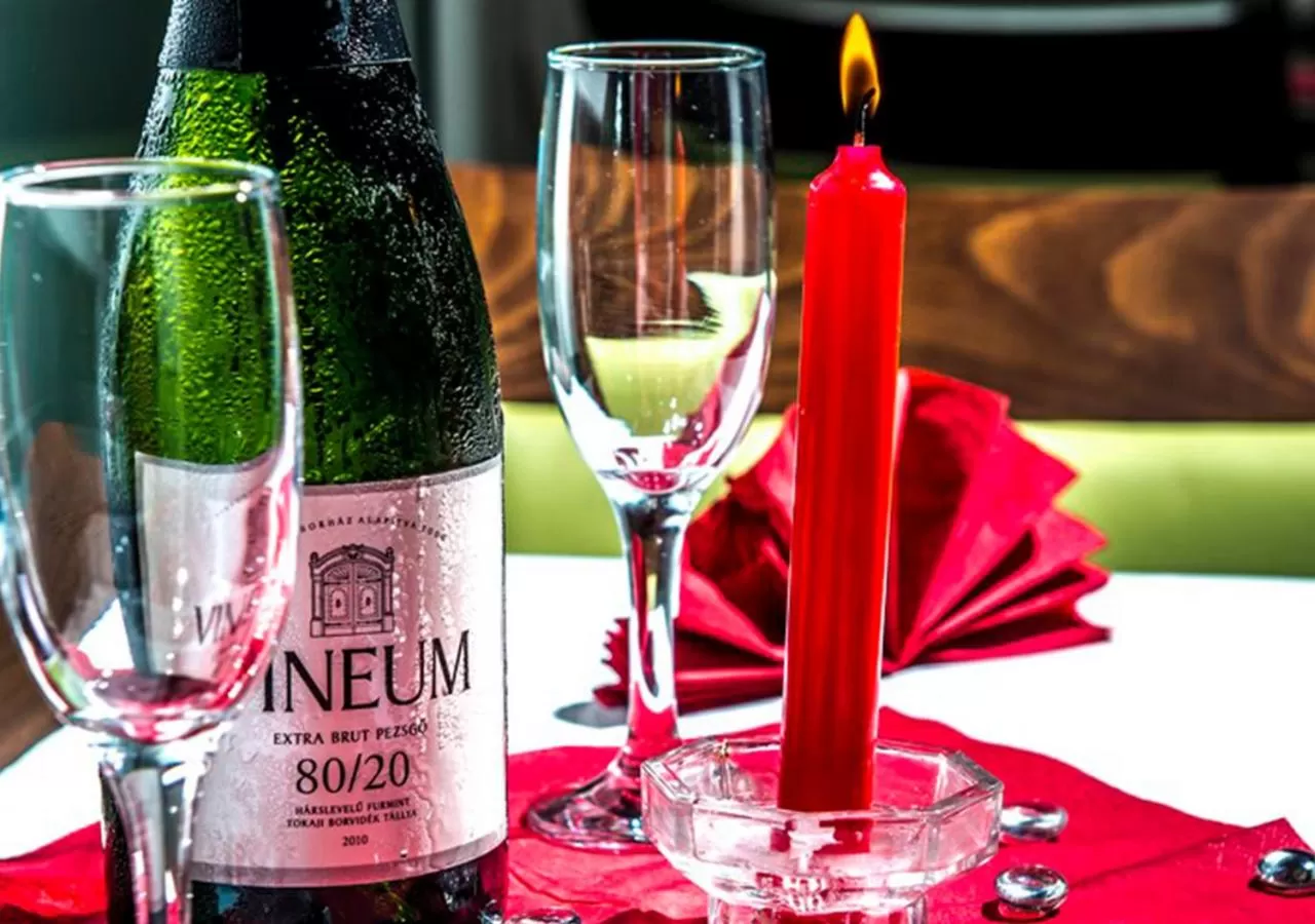 Restaurant/places to eat in Patak Park Hotel Visegrád