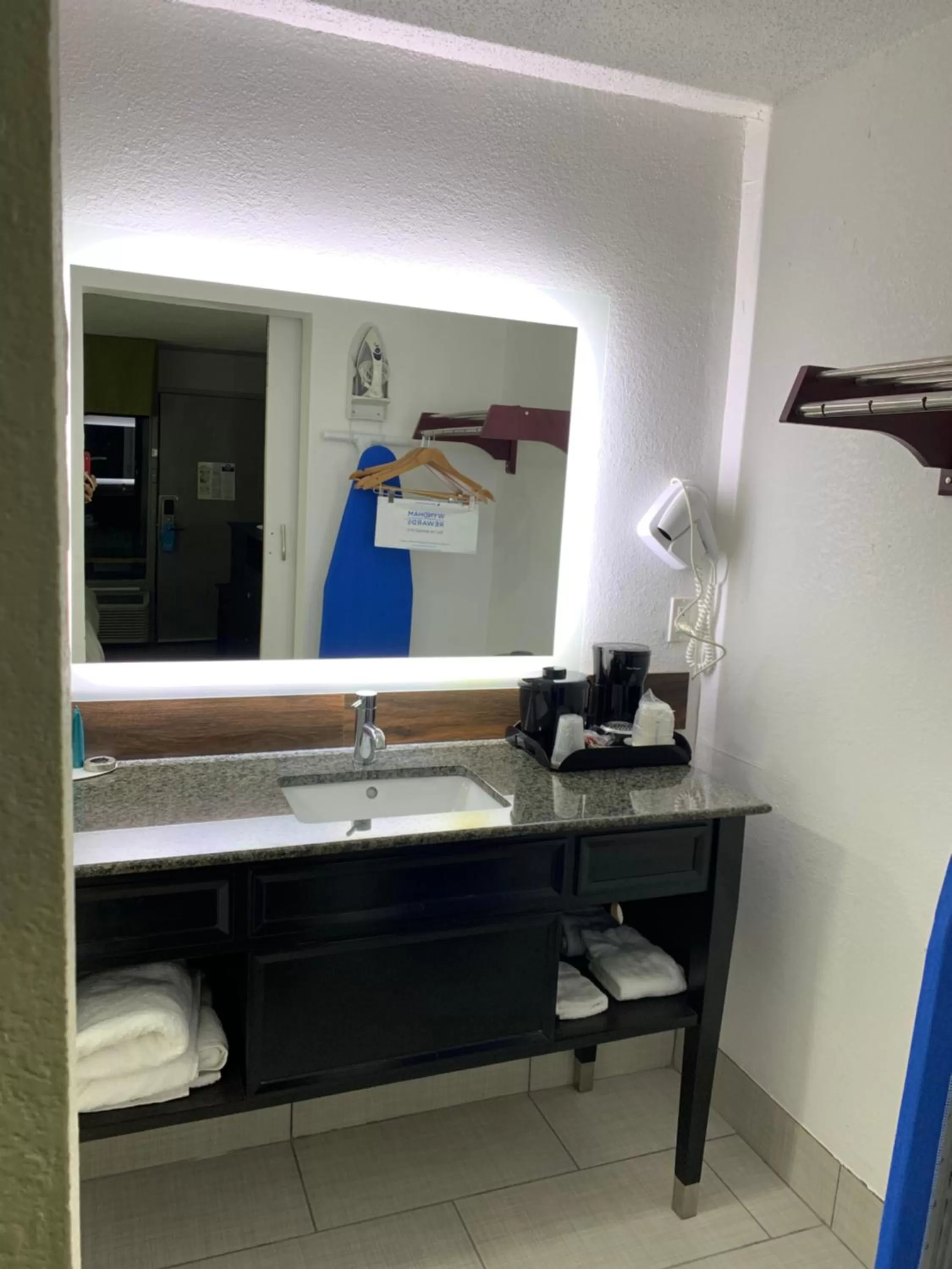 King Room - Disability Access in Lx Hotel, Powered by ACW Circle