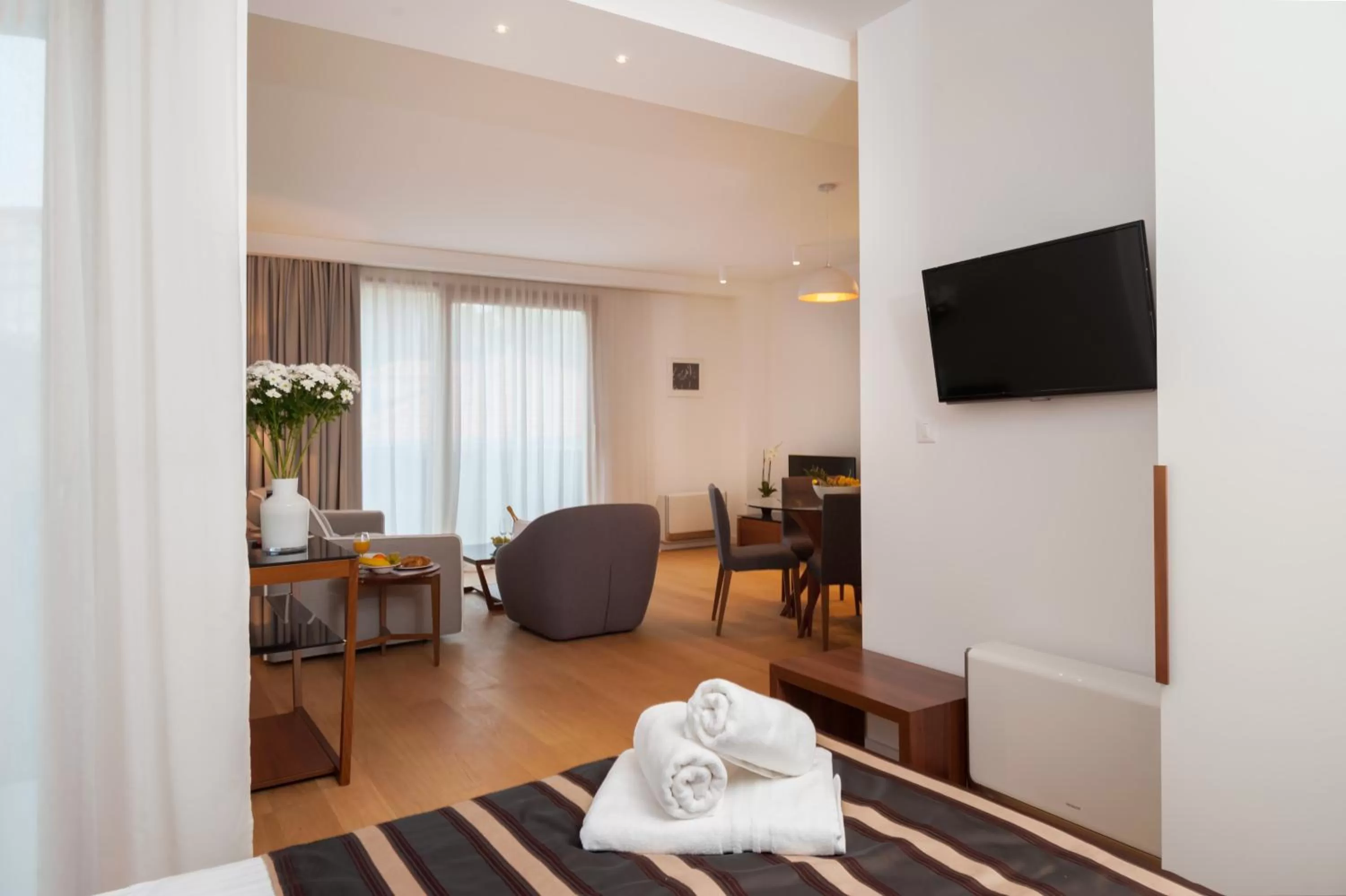 Living room, Bed in Residence by Vestibul Palace