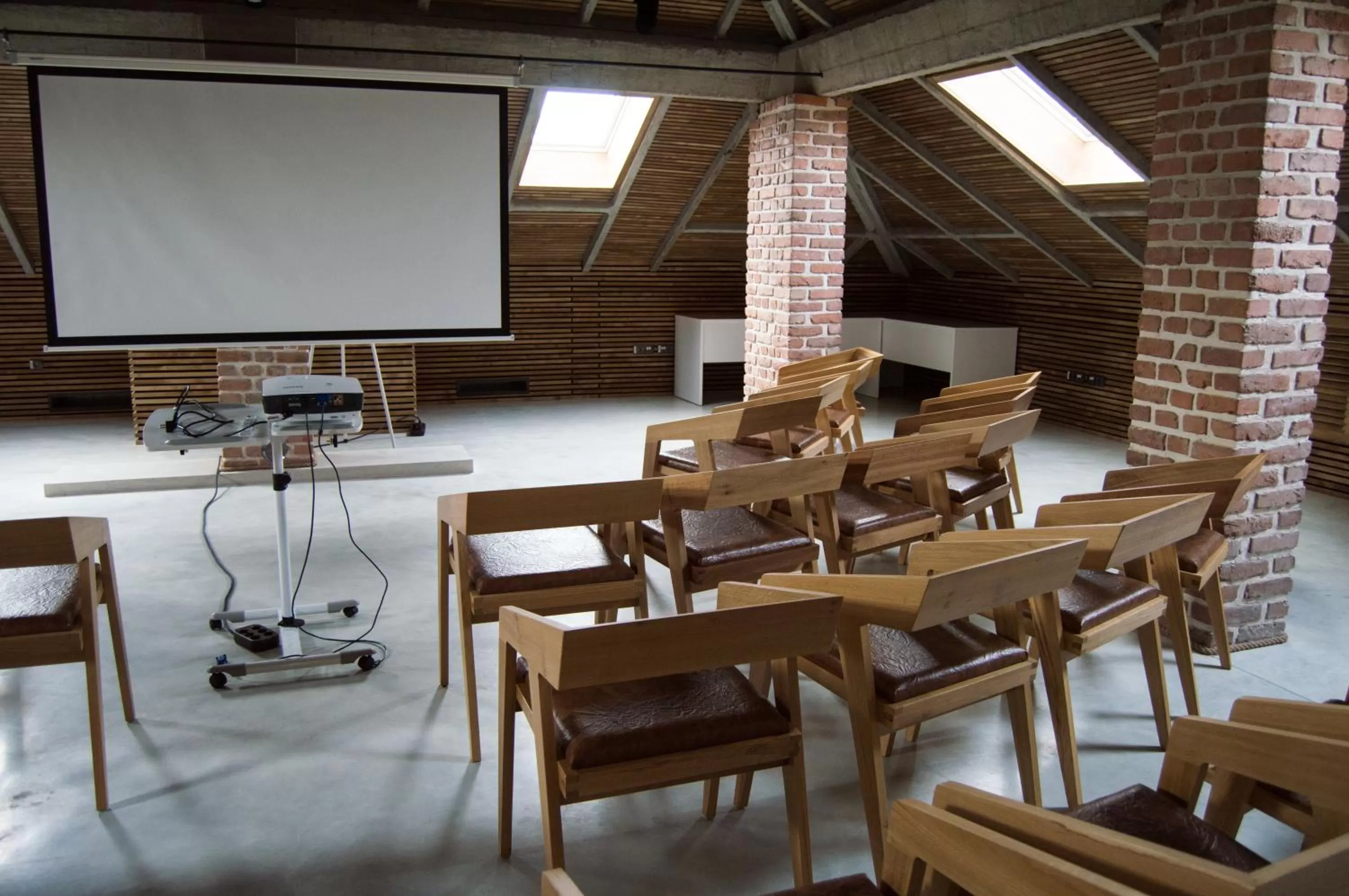 Business facilities in Fidelitas Hotel