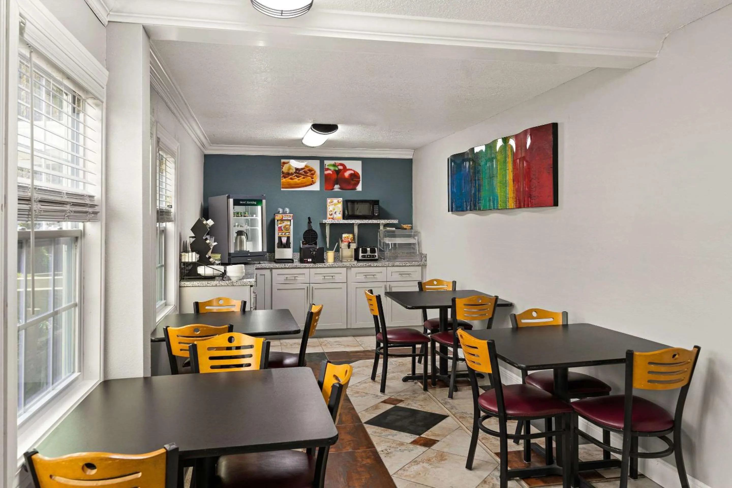 Breakfast, Restaurant/Places to Eat in Travelodge by Wyndham Ocean Springs