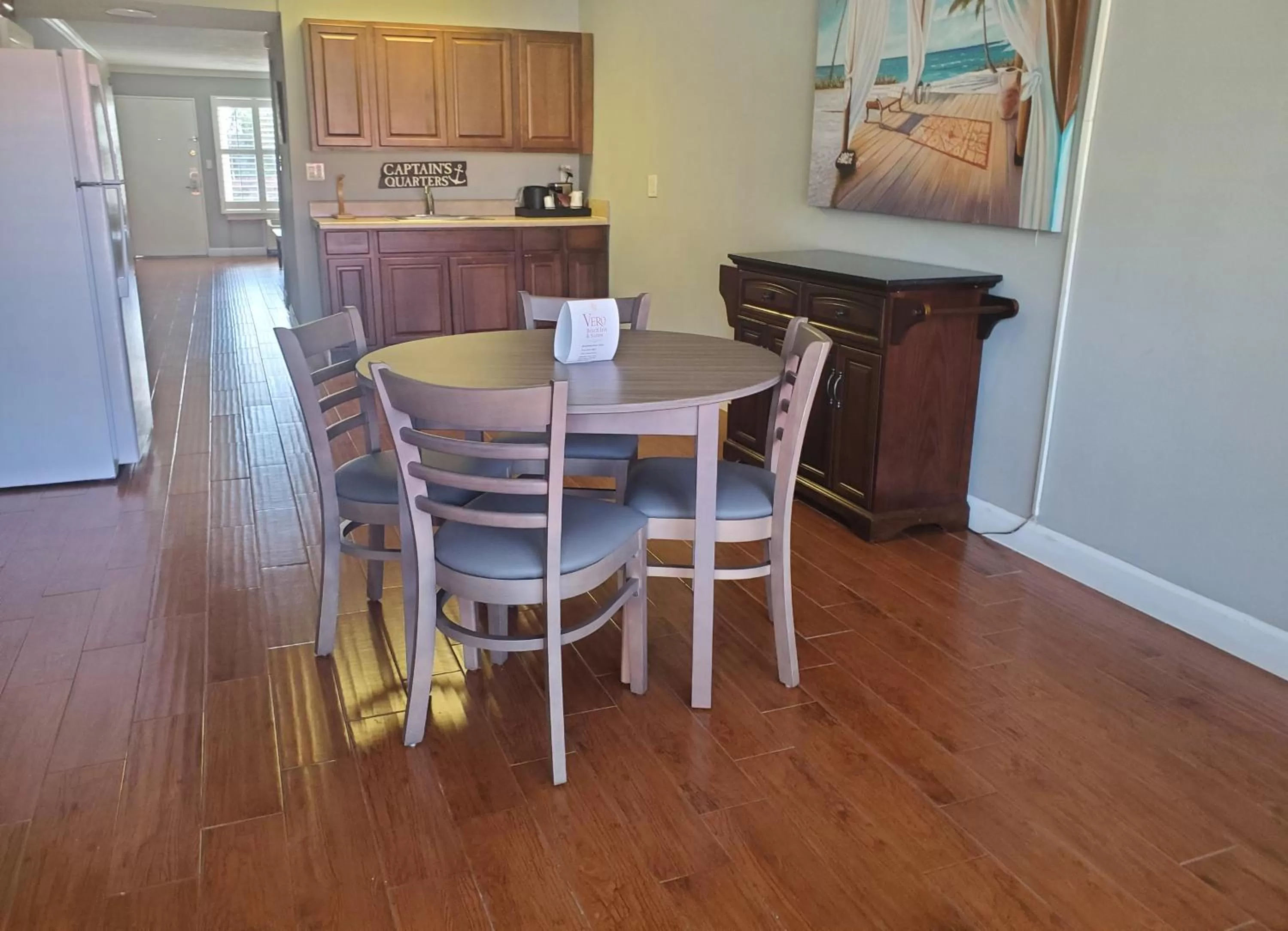 Kitchen or kitchenette in Vero Beach Inn & Suites Vero Beach I-95