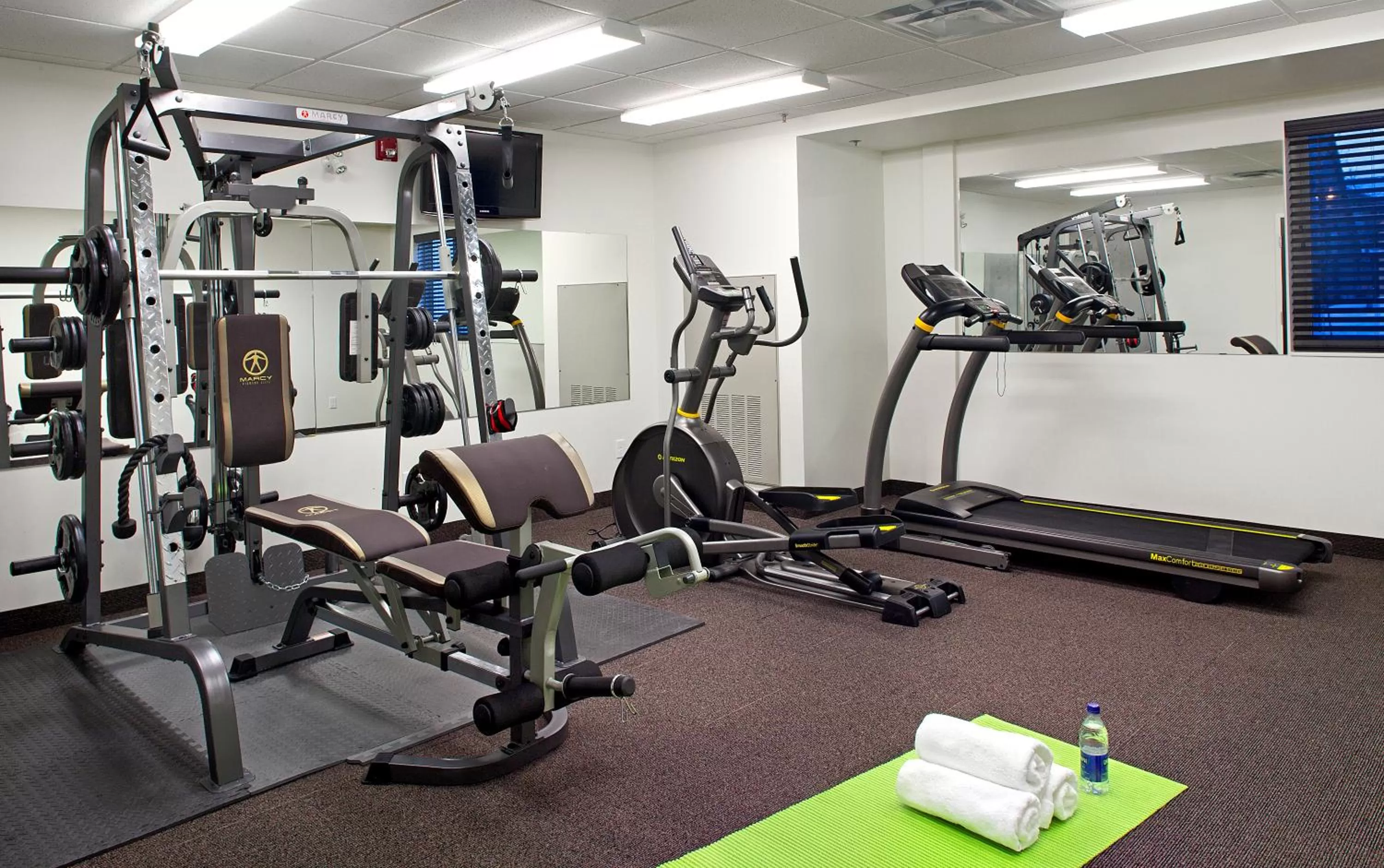Fitness centre/facilities in Motel 6-Brandon, MB