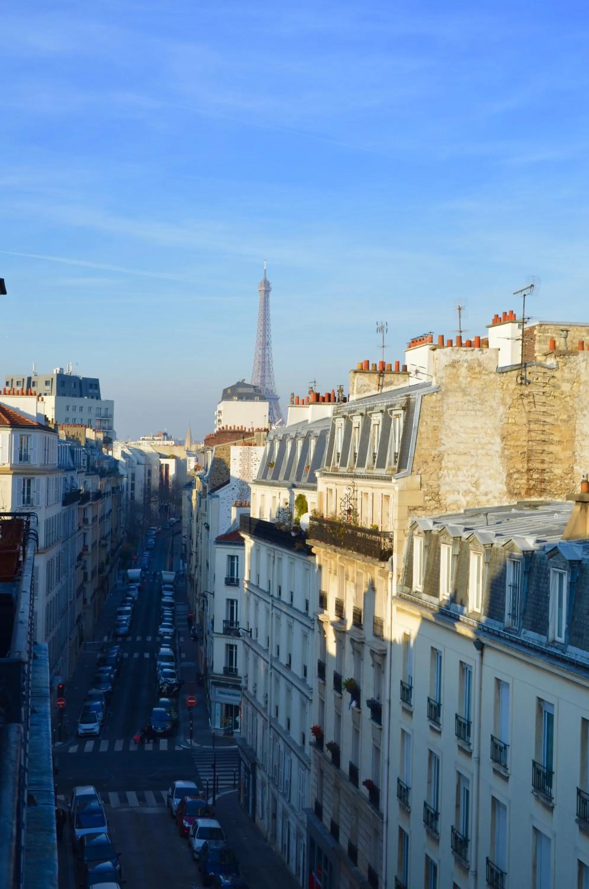 Nearby landmark in L'Amiral