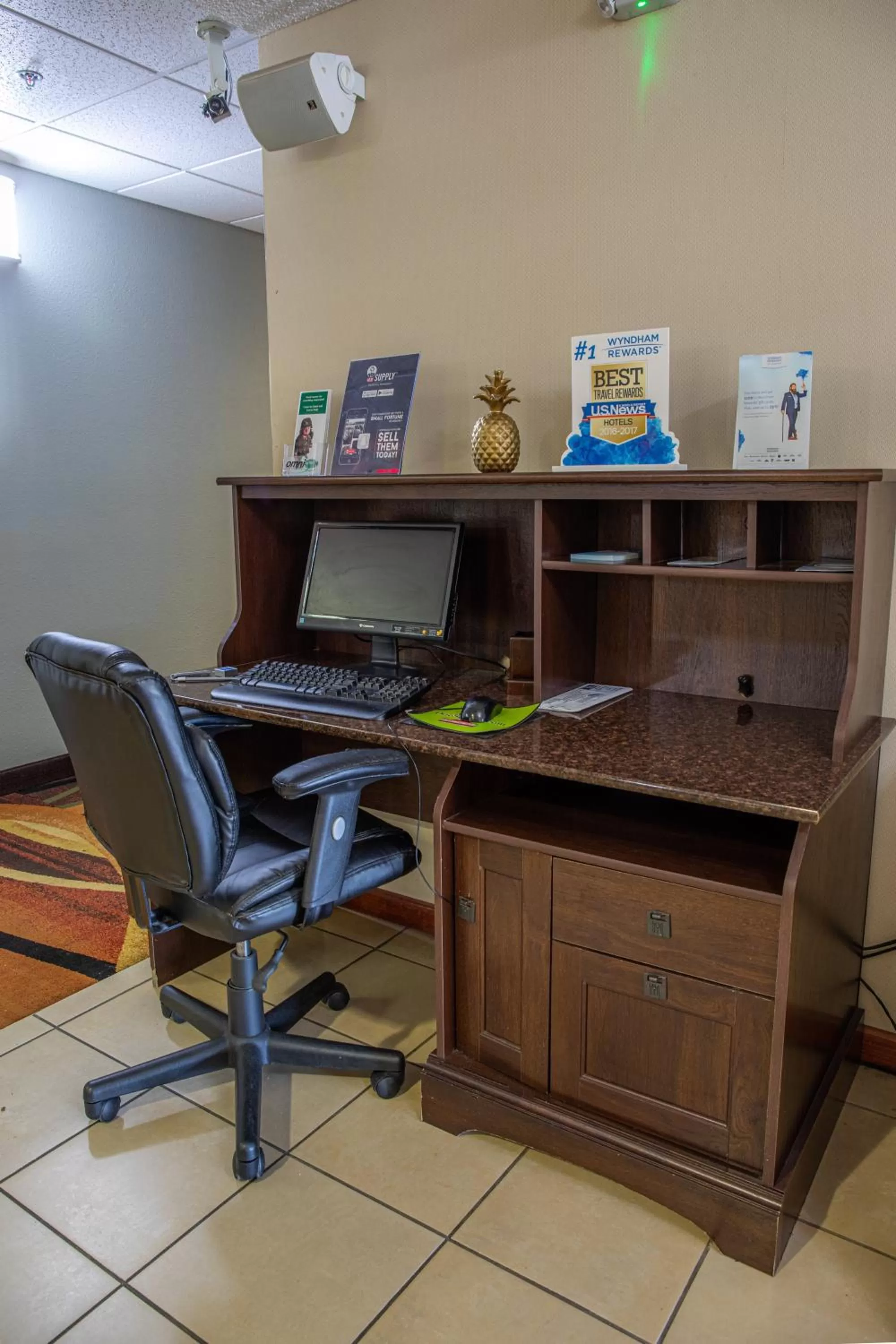 Business facilities in Baymont by Wyndham Hinesville Fort Stewart Area